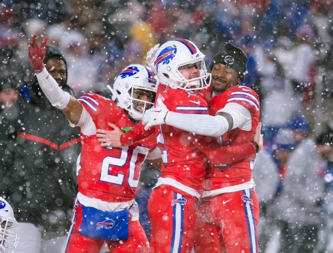 Buffalo Bills Stefon Diggs Josh Allen Cincinnati Bengals Joe Burrow injury update status game football afc nfl stats news