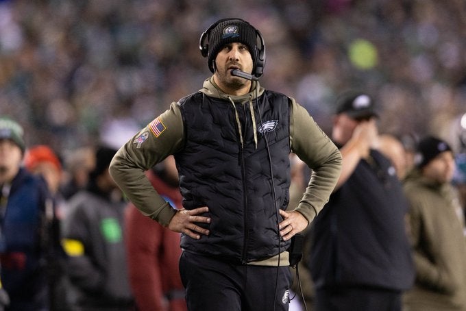 Philadelphia Eagles Birds Philly Washington Commanders NFL MNF Monday Night Football defense offense third down conversions run rush rushing yards pass passing yards Heinecke Jordan Davis refs officials bad call penalties penalty brandon graham news loss win NFC East