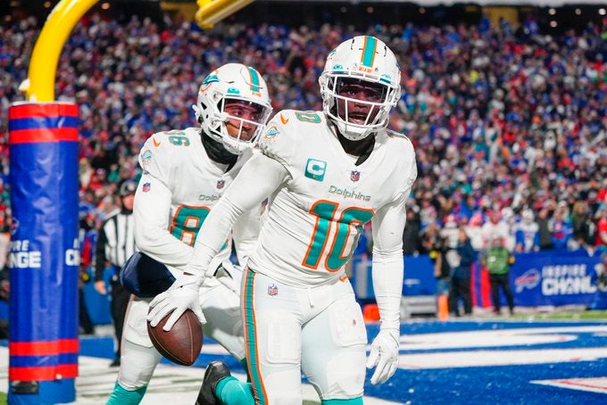 Miami Dolphins Tyreek Hill Terron Armstead Pro Bowl Xavien Howard bonus incentive money contract football news nfl stats