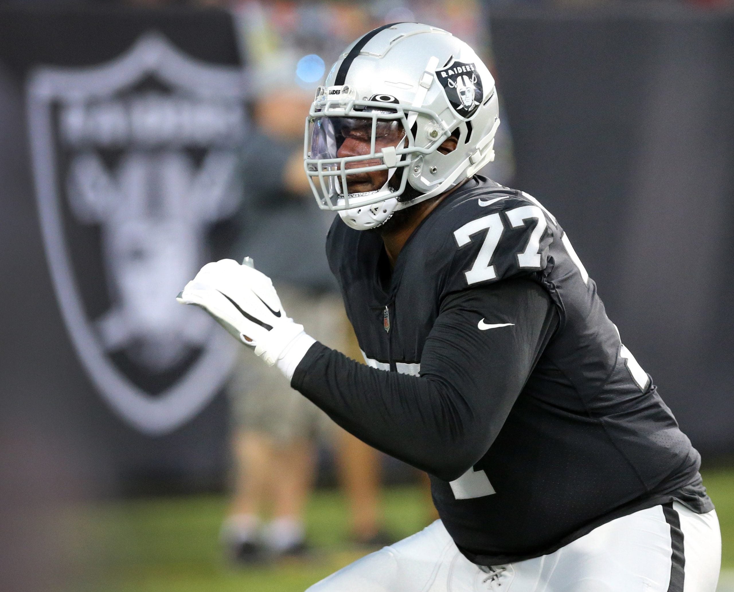 Raiders, McDaniels, offensive line, problems