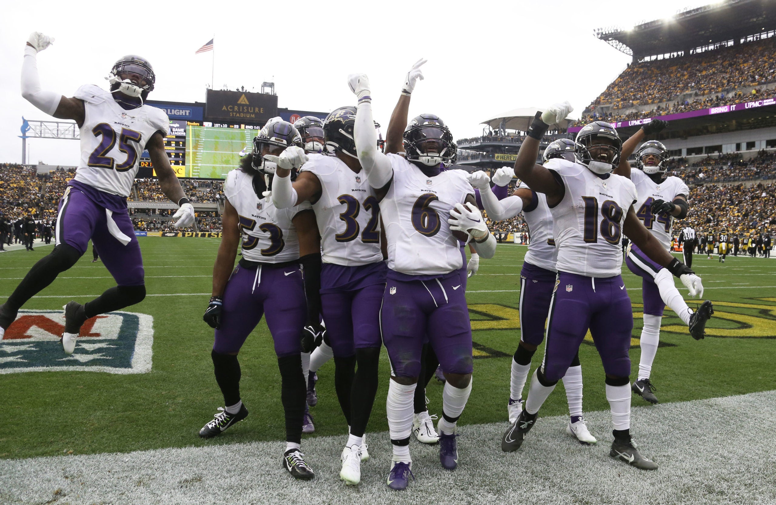 Dec 11, 2022; Pittsburgh, Pennsylvania, USA;   Baltimore Ravens linebacker Patrick Queen (6) celebrates his interception with defensive teammates against the Pittsburgh Steelers during the second quarter at Acrisure Stadium. Mandatory Credit: Charles LeClaire-USA TODAY Sports