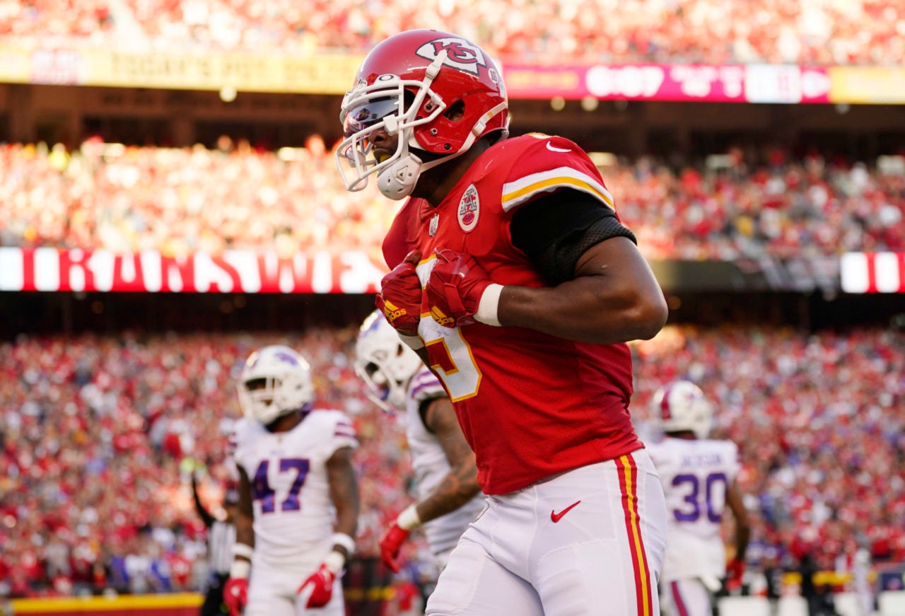 Chiefs 49ers McCaffrey