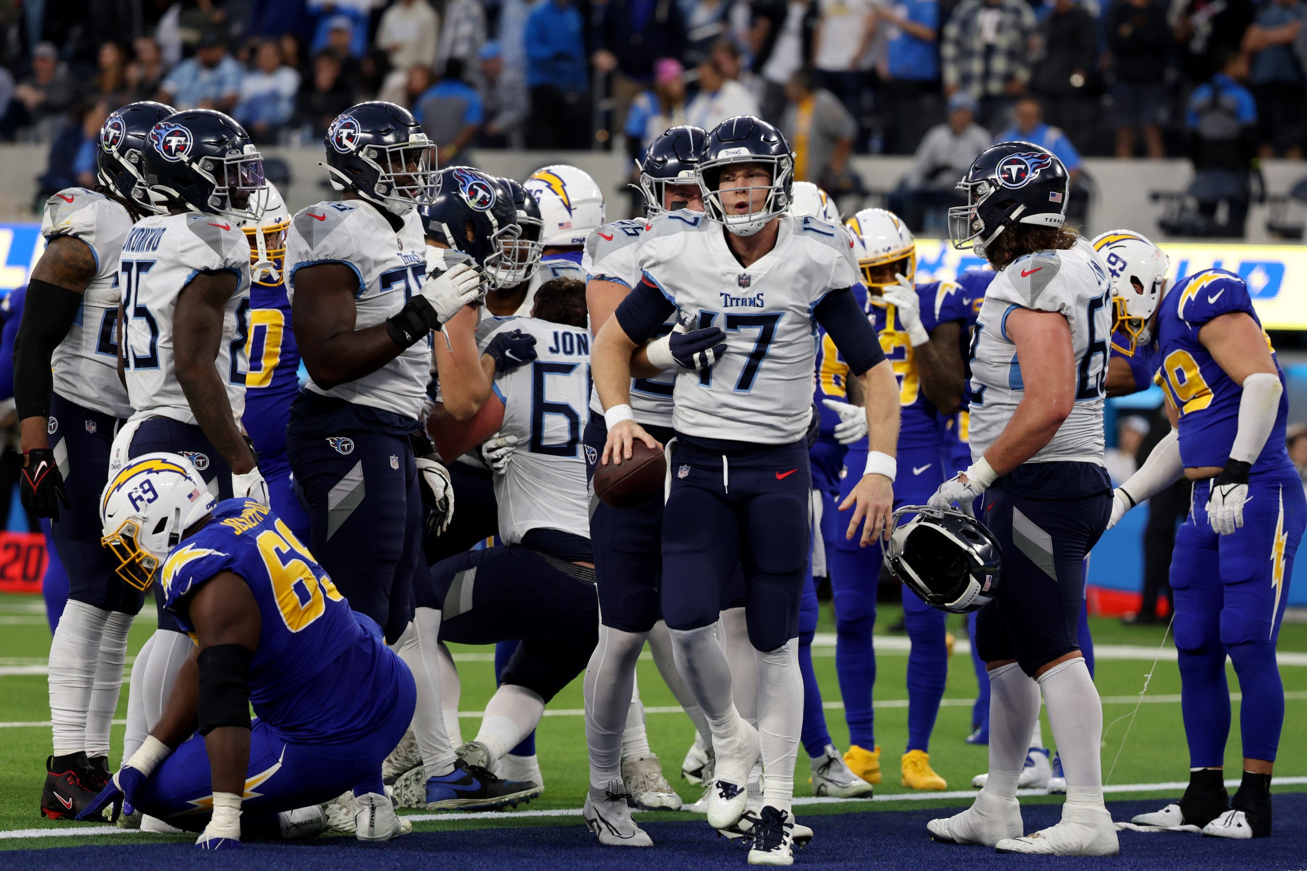 Tennessee Titans Los Angeles Chargers