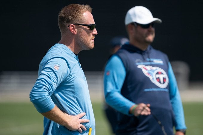 Tennessee Titans fire offensive coordinator Todd Downing OC offense Mike Vrabel Jon Robinson Chris Palmer 2012 Mike Munchak