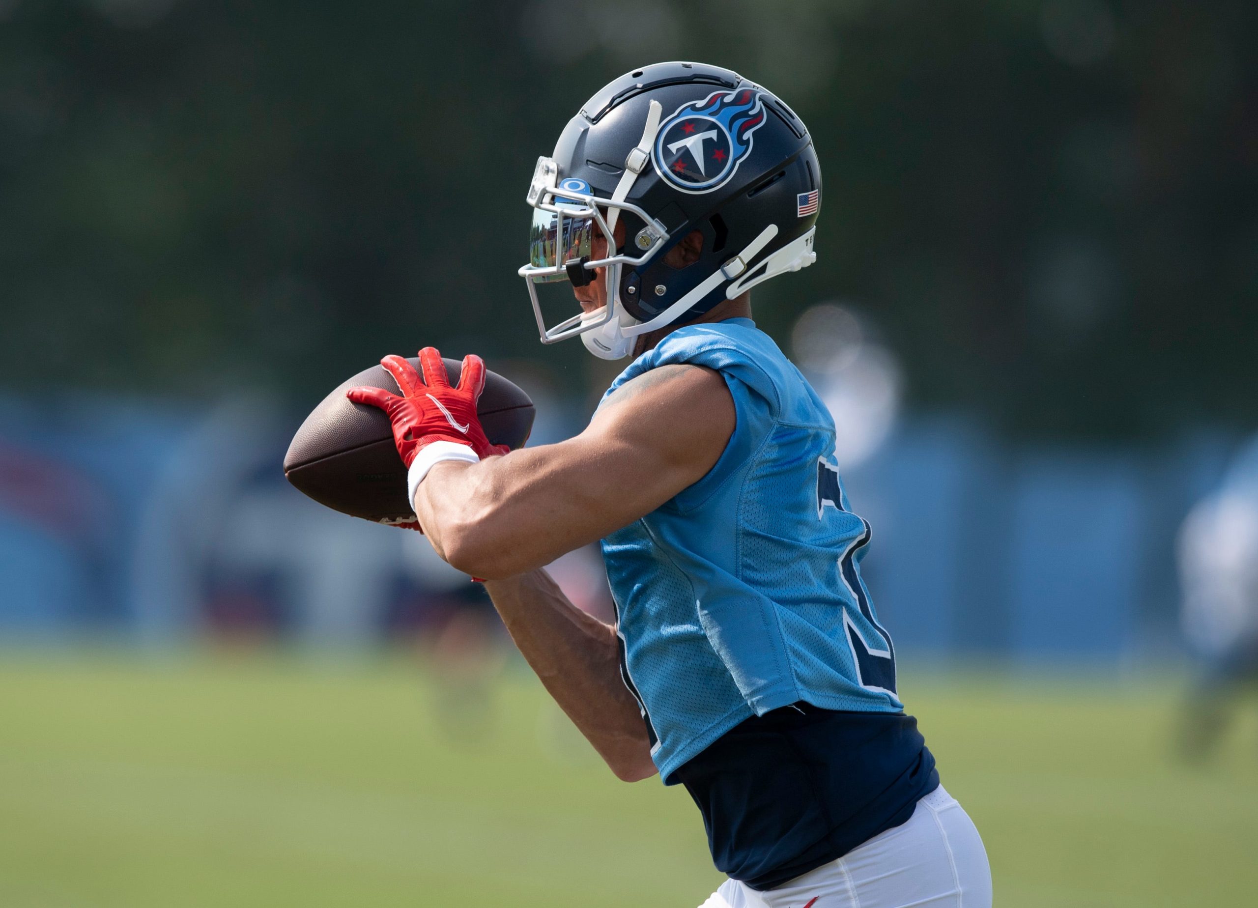 Tennessee Titans cornerback Caleb Farley (3) pulls in a catch during a training camp practice at Saint Thomas Sports Park Monday, Aug. 2, 2021 in Nashville, Tenn. Nas 0802 Titans Camp 016