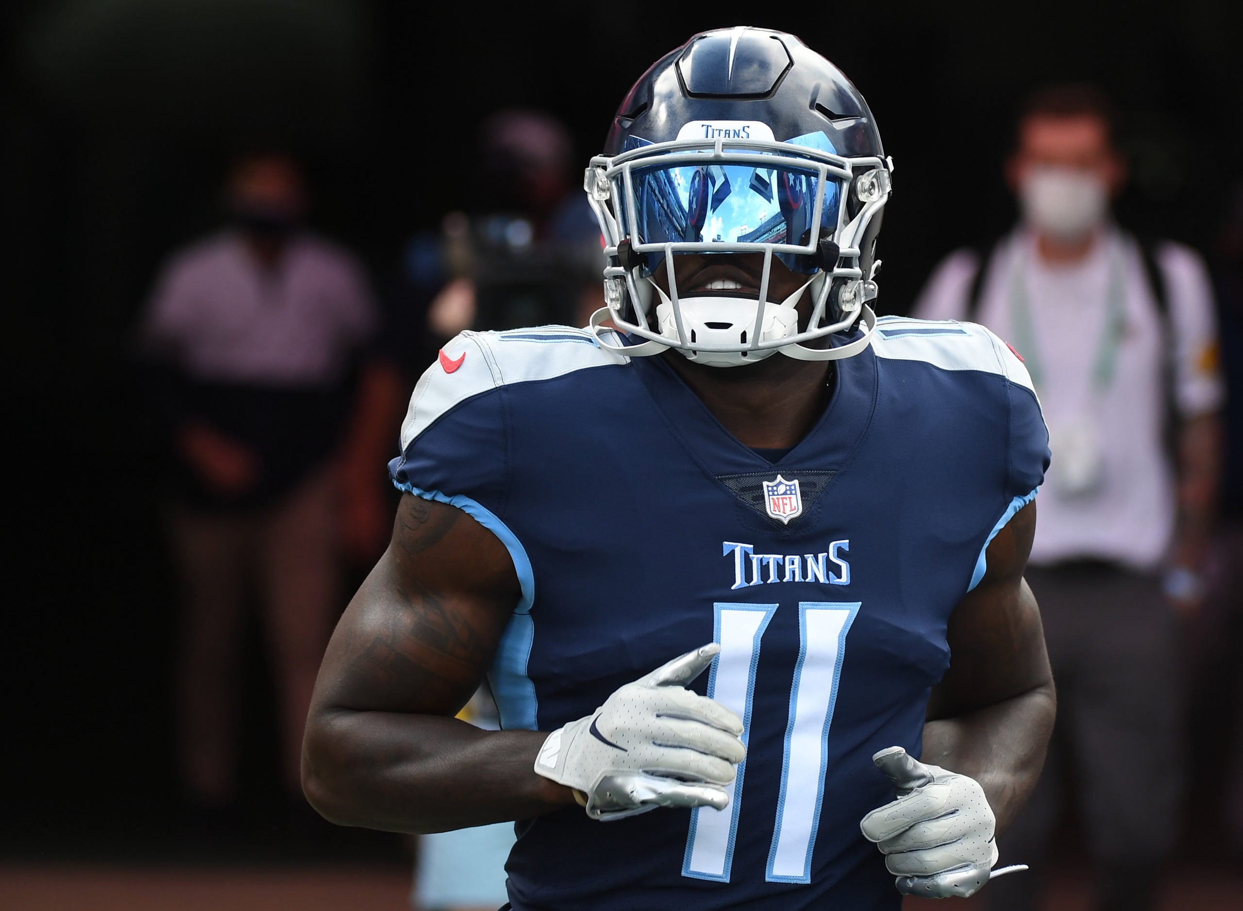 NFL, season, touchdowns, betting, Titans, over, under