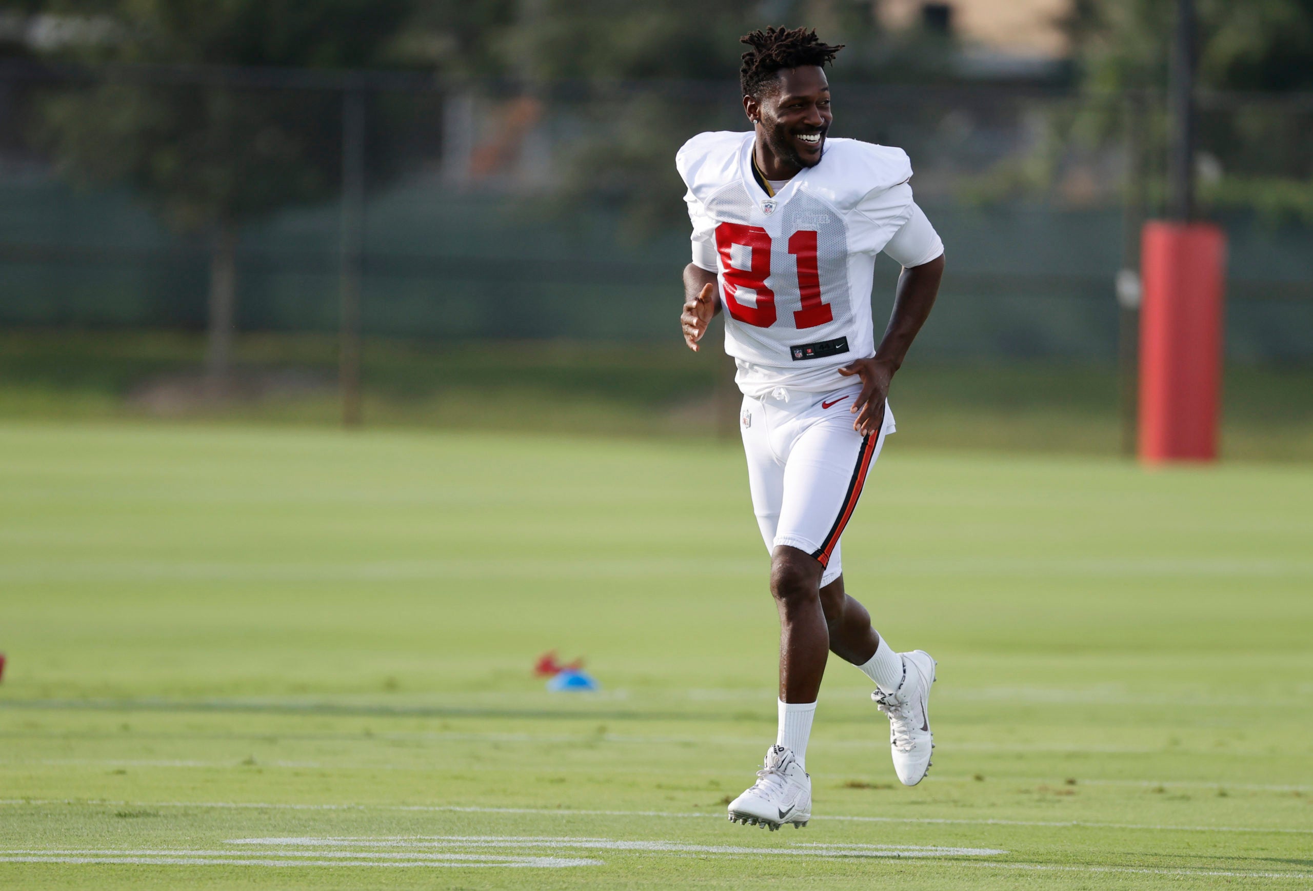 Antonio Brown, Chris Jackson, DBs, AB, titans, bucs, practice, joint, training camp, fight