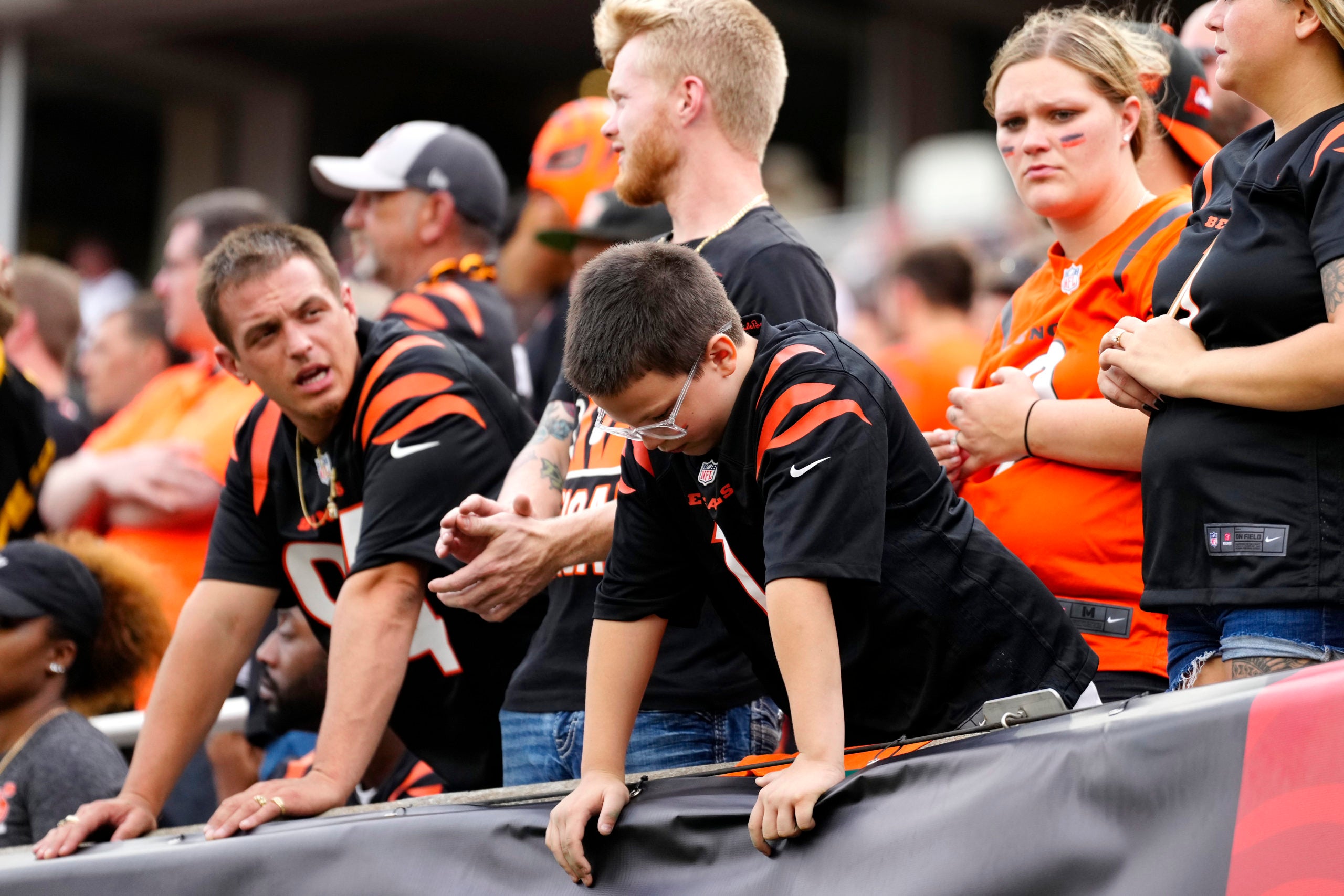 Sep 11, 2022; Cincinnati, Ohio, USA; Cincinnati Bengals react to the loss at the conclusion of an NFL game against the Pittsburgh Steelers at Paycor Stadium. Mandatory Credit: Sam Greene-USA TODAY Sports
