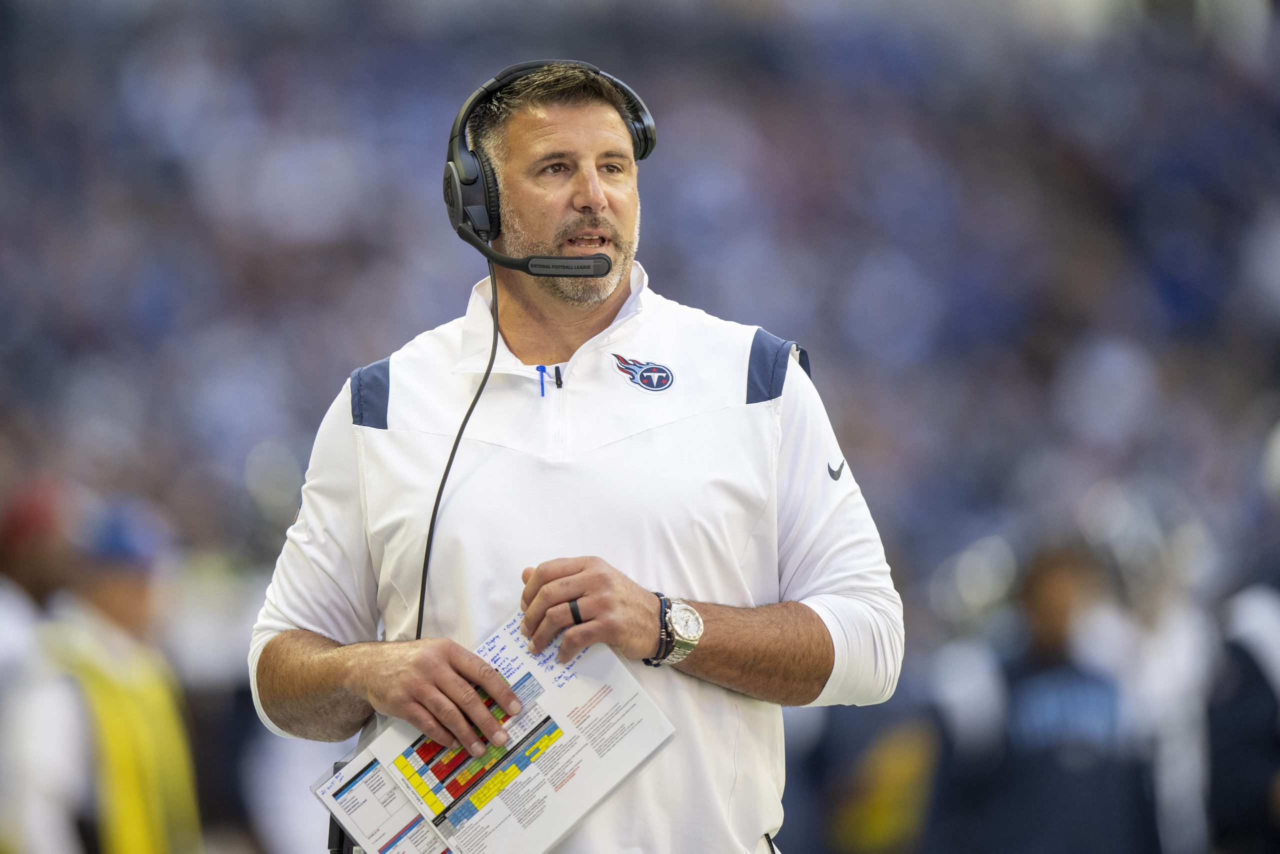 Oct 2, 2022; Indianapolis, Indiana, USA;  Tennessee Titans head coach Mike Vrabel  during the second quarter against the Indianapolis Colts at Lucas Oil Stadium. Mandatory Credit: Marc Lebryk-USA TODAY Sports