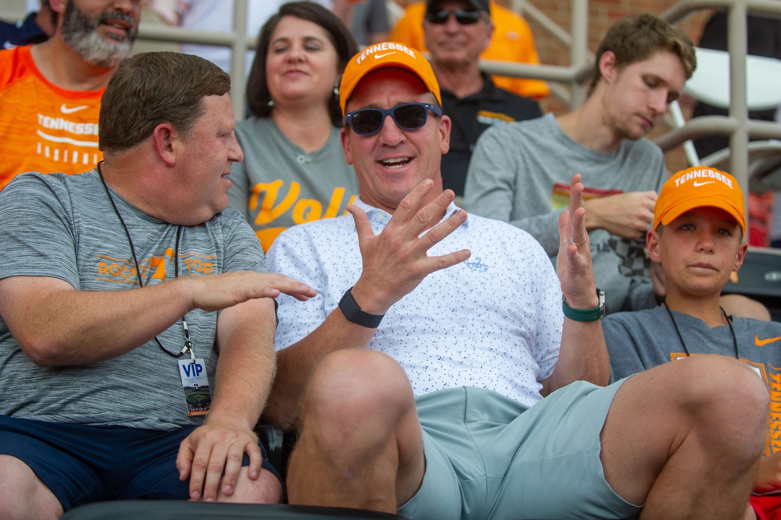 Vols manning Tennessee jinx fan CWS super regional Notre Dame