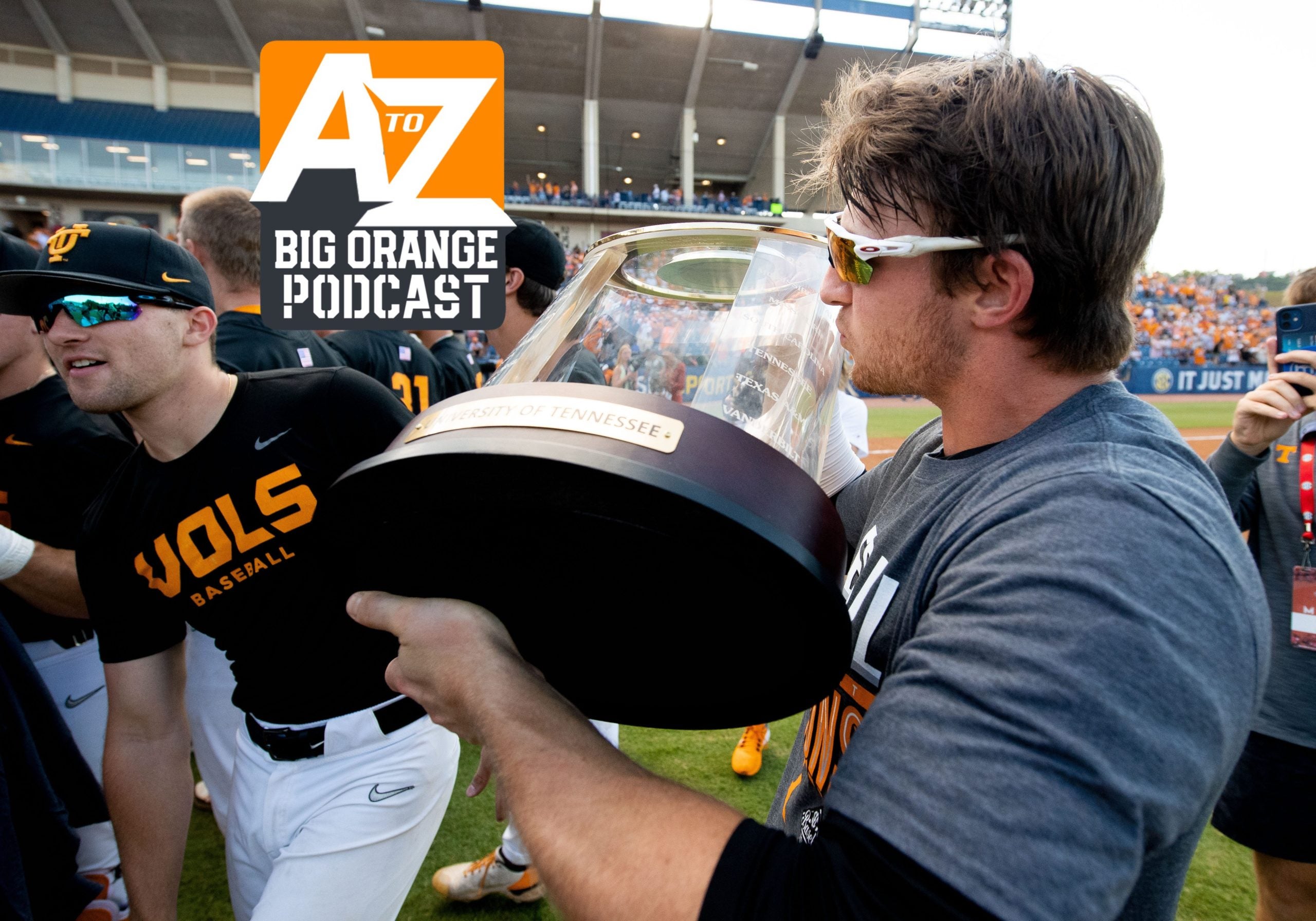 May 29, 2022; Hoover, AL, USA;  Tennessee catcher/outfielder Evan Russell (6) kisses the SEC Championship trophy after Tennessee defeated Florida 8-5 in the SEC Tournament Championship at the Hoover Met in Hoover, Alabama. Mandatory Credit: Gary Cosby Jr.-The Tuscaloosa News Sports Sec Baseball Tournament Tennessee Vs Florida