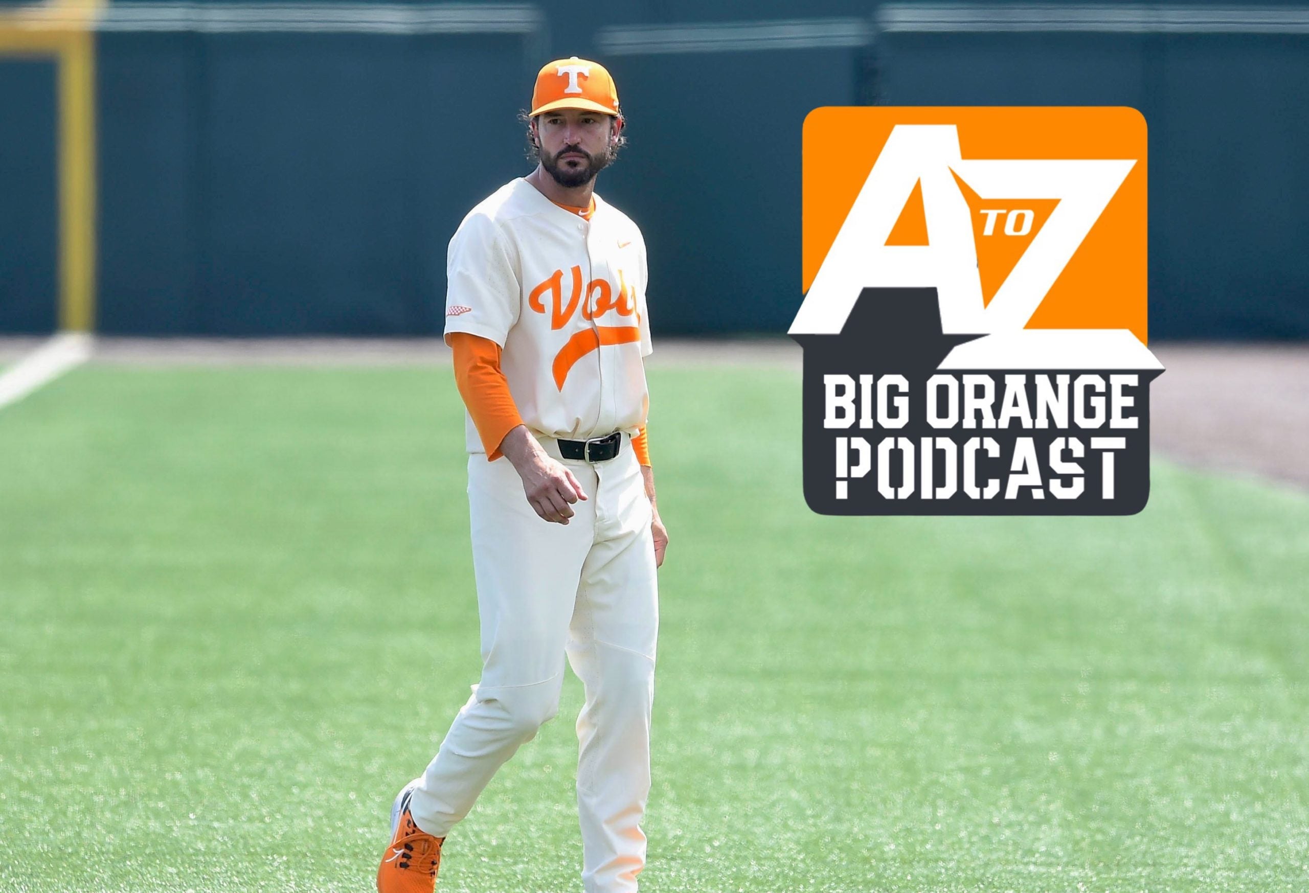 Tennessee baseball coach Tony Vitello returns to the dugout after talking to his team after the loss to Notre Dame in the NCAA baseball Super Regional championship game in Knoxville, Tenn. on Sunday, June 12, 2022. Kns Ut Baseball Notre Dame