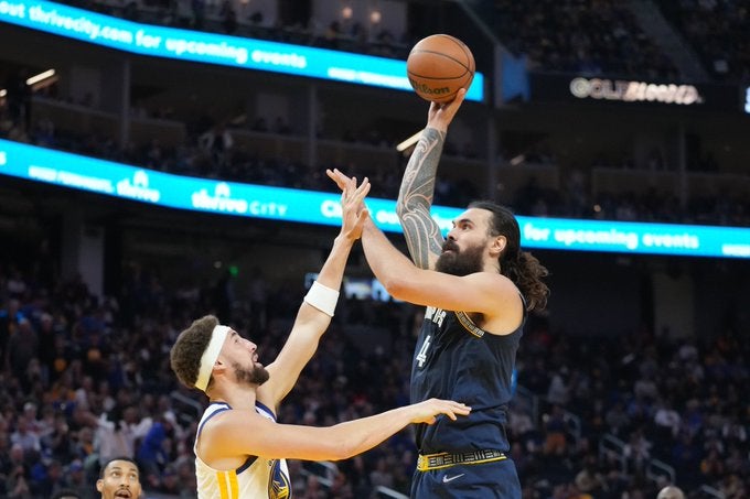 Memphis Grizzlies Golden State Warriors Game 6 keys to the game Klay Thompson Ja Morant Steven Adams Taylor Jenkins rebounding Steoh Curry rebounds