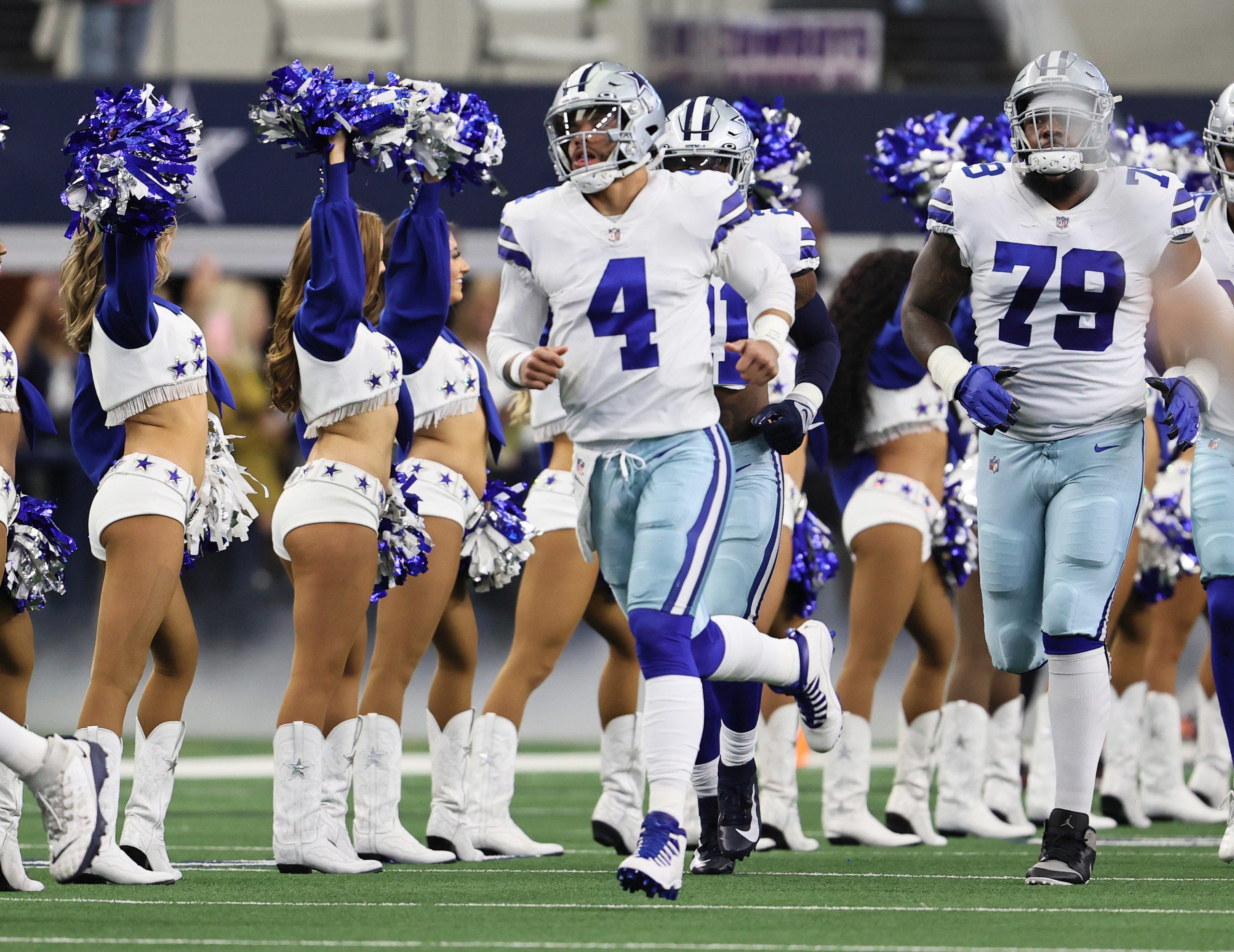 Nov 14, 2021; Arlington, Texas, USA; Dallas Cowboys quarterback Dak Prescott (4) takes the field with his team prior to kick-off against the Atlanta Falcons at AT&T Stadium. Mandatory Credit: Matthew Emmons-USA TODAY Sports