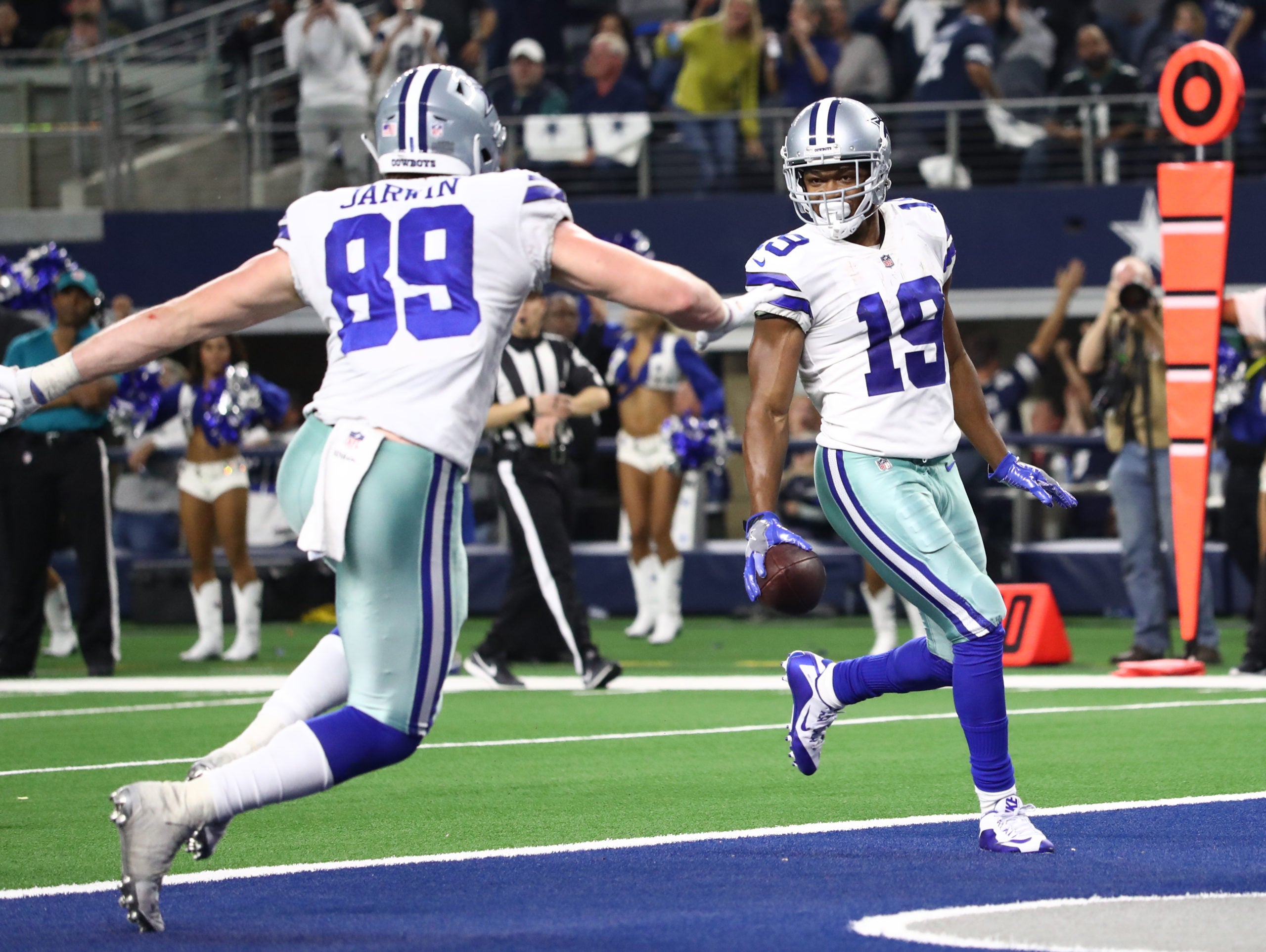 Dallas Cowboys, Tampa Bay Buccaneers