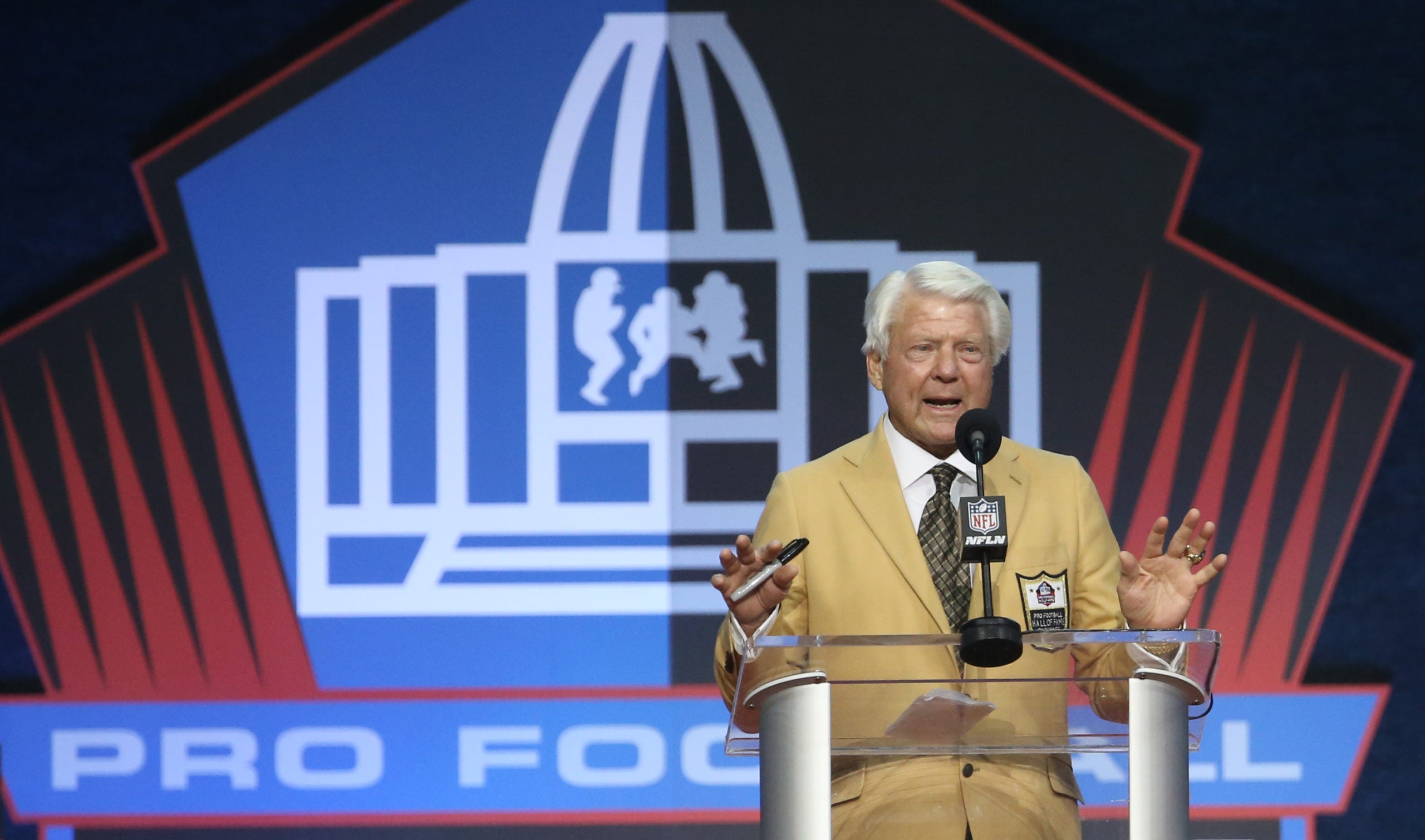 Dallas Cowboys, Jerry Jones Jimmy Johsnon