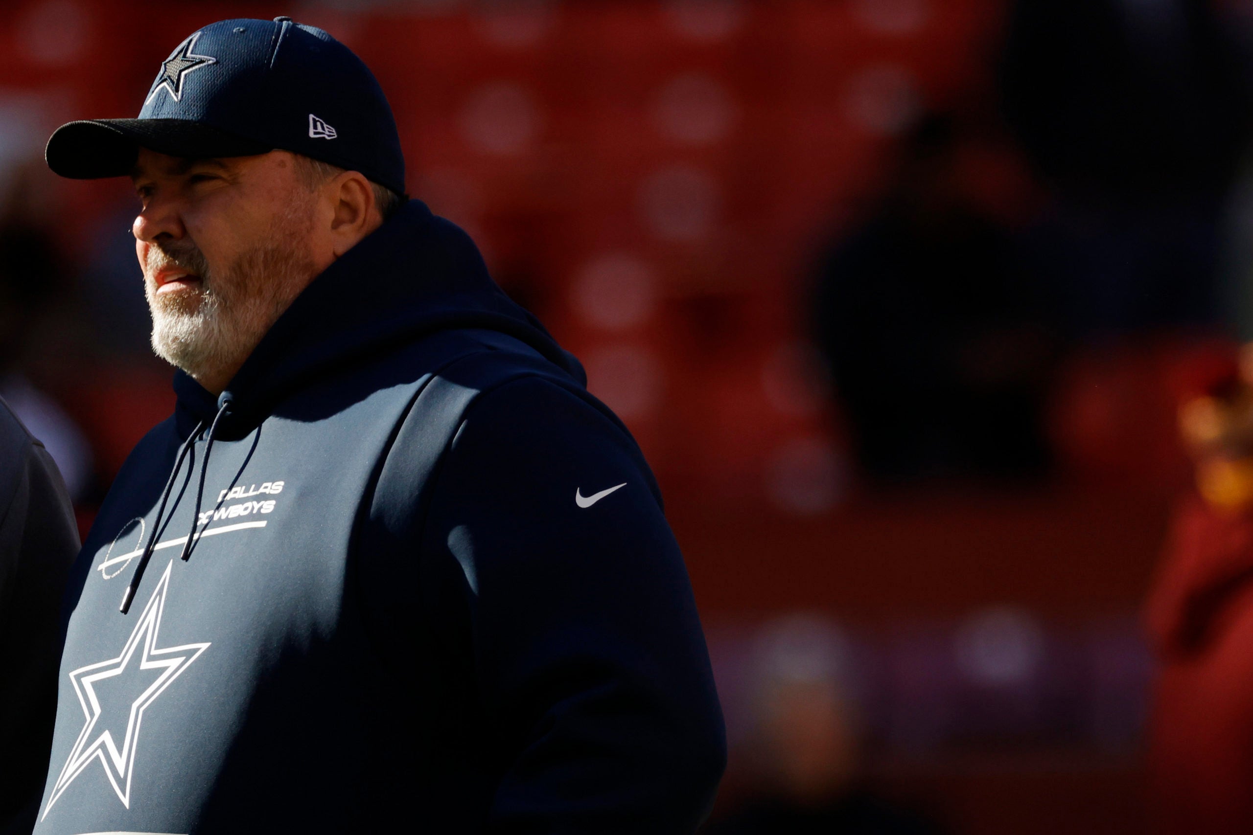Dec 12, 2021; Landover, Maryland, USA; Dallas Cowboys head coach Mike McCarthy stands on the field during warmups prior to the game against the Washington Football Team at FedExField. Mandatory Credit: Geoff Burke-USA TODAY Sports