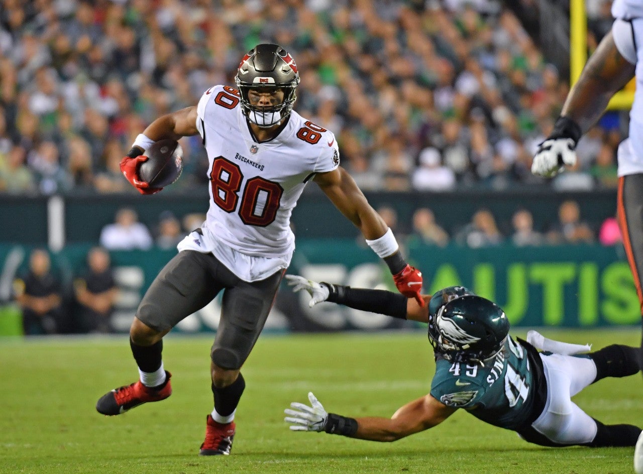 O.J. Howard is an interesting option at tight end. Photo credit: Eric Hartline-USA TODAY Sports