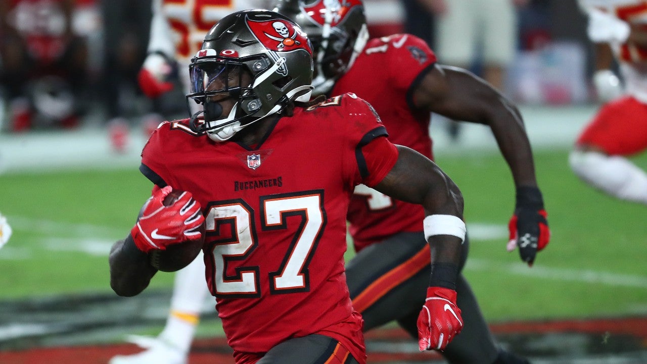 Rich results on Google's SERP when searching for 'Jones Chiefs'