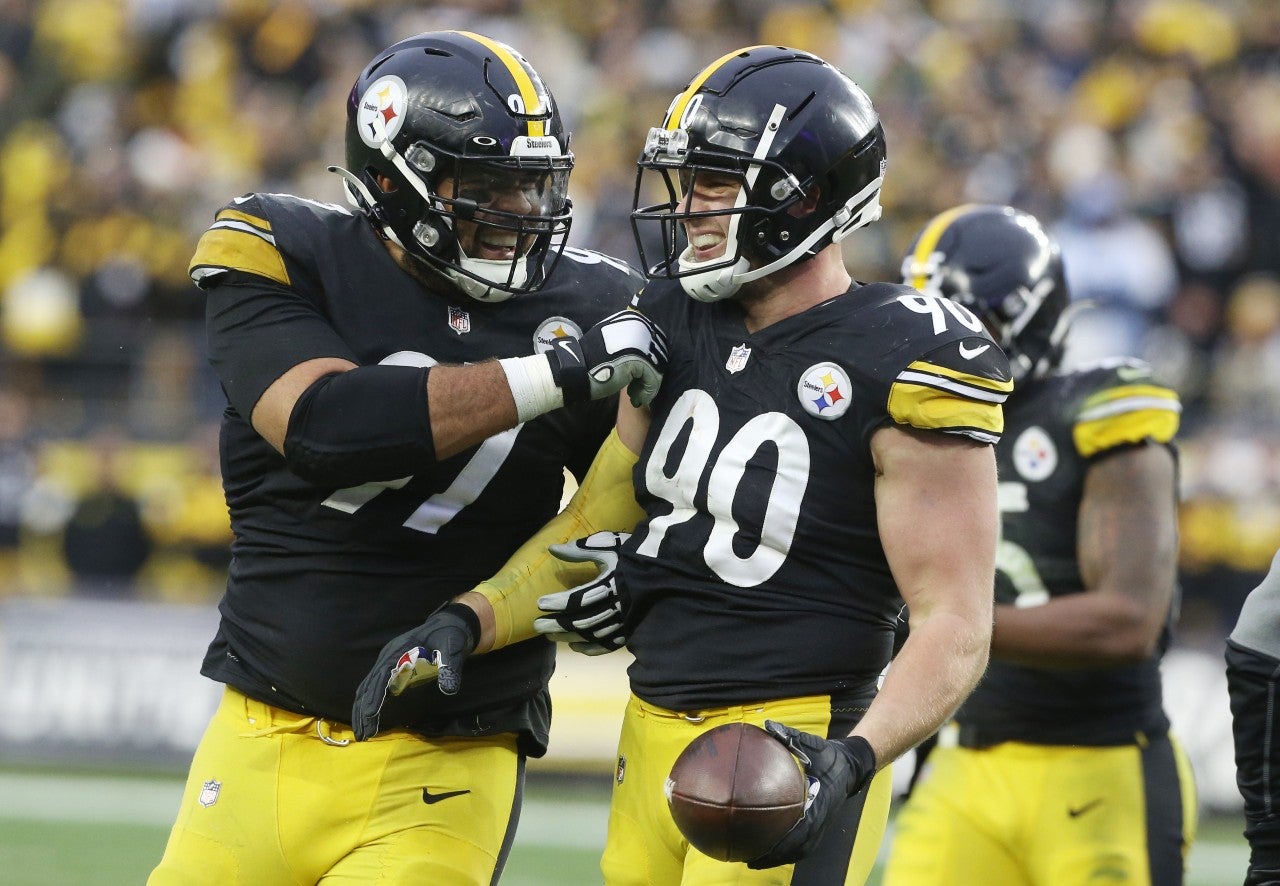ESPN recently named a certain free agent as a perfect fit for the Steelers, but does it make sense? Photo credit: Charles LeClaire-USA TODAY Sports