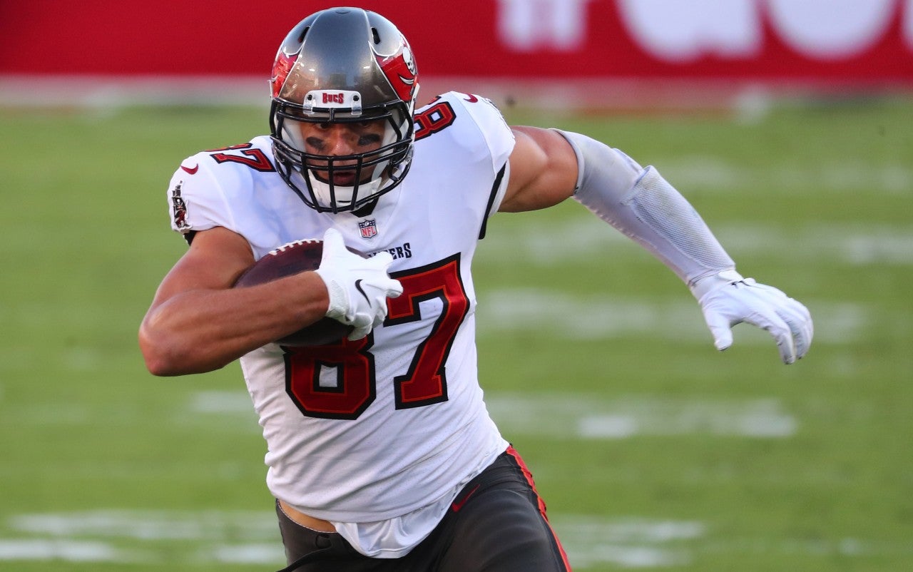 Buccaneers Gronkowski Edelman
