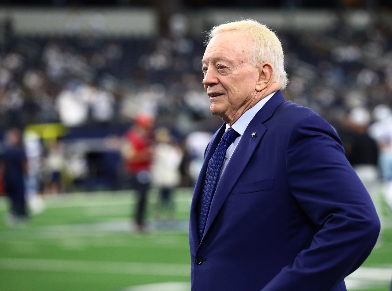 Rich results on Google's SERP when searching for 'Cowboys tag Schultz'