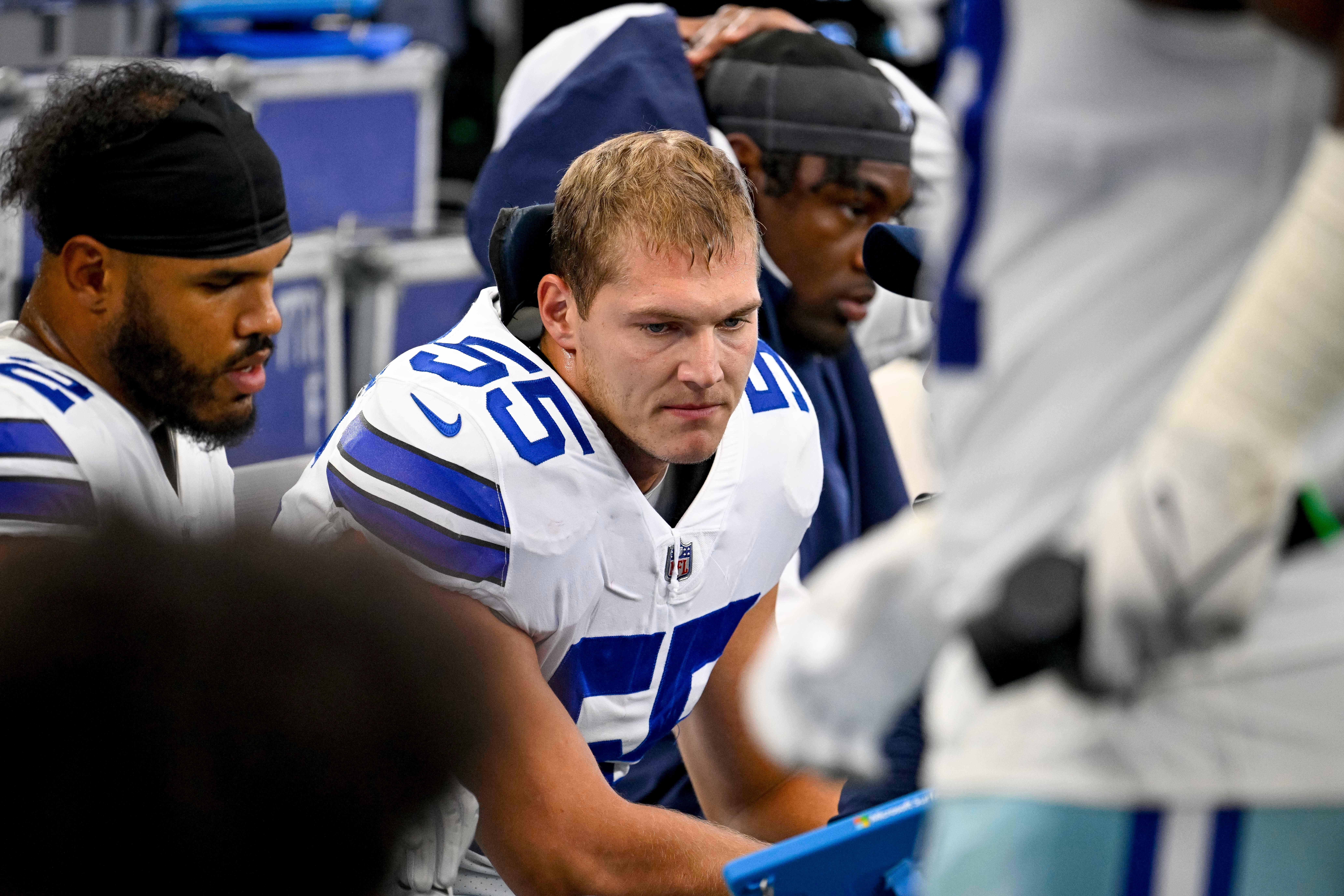 Sep 18, 2022; Arlington, Texas, USA; Dallas Cowboys linebacker Leighton Vander Esch (55) during the game between the Dallas Cowboys and the Cincinnati Bengals at AT&T Stadium. Mandatory Credit: Jerome Miron-USA TODAY Sports