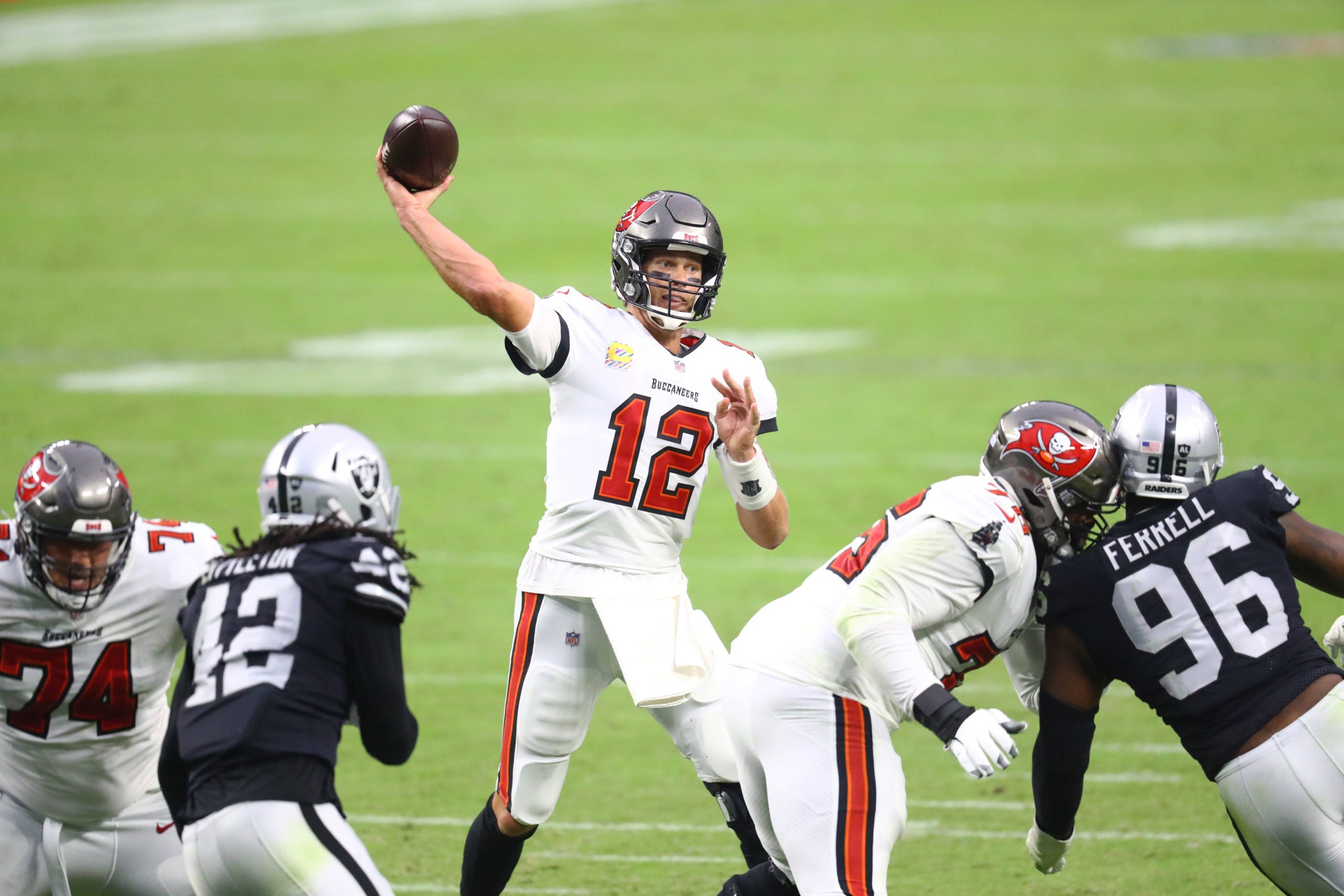 Brady, Buccaneers, raiders, Gronkowski