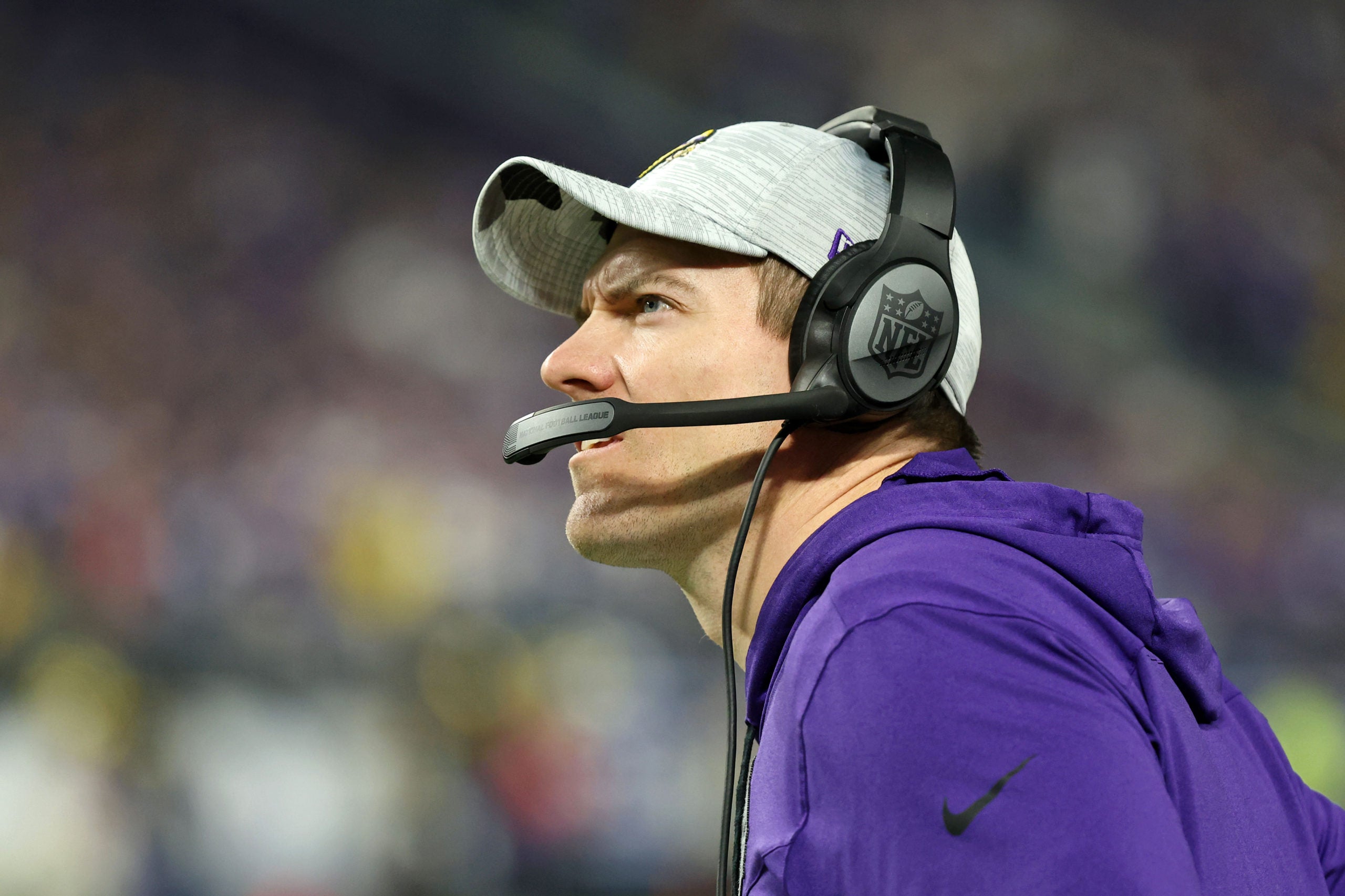 Minnesota Vikings defense defensive coordinator hire fire candidates interview Brian Flores Mike Pettine NFL football stats news