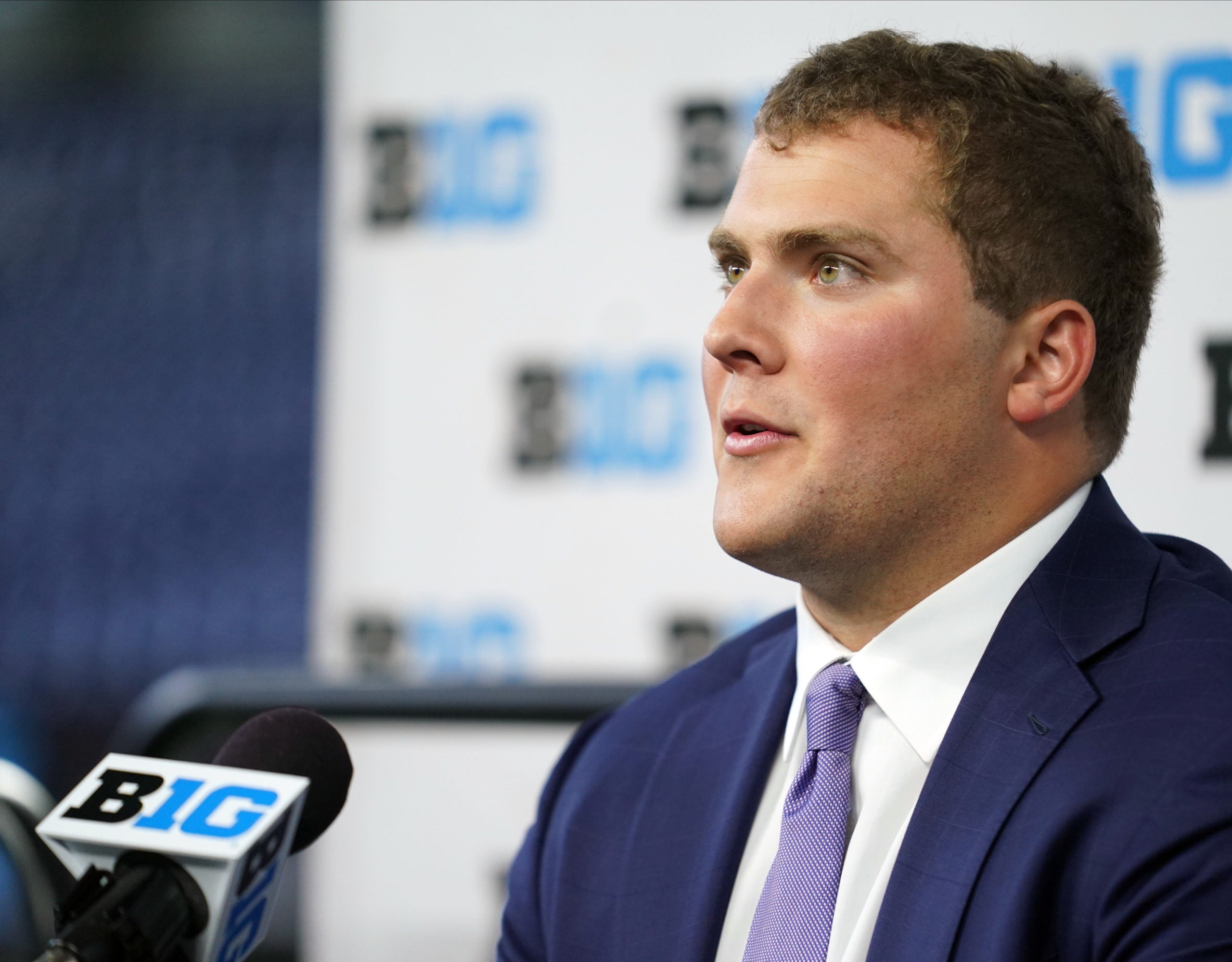 Chicago Bears 2023 NFL Draft prospect top Peter Skoronski Northwestern OL LT NFL football stats news Green Bay Packers