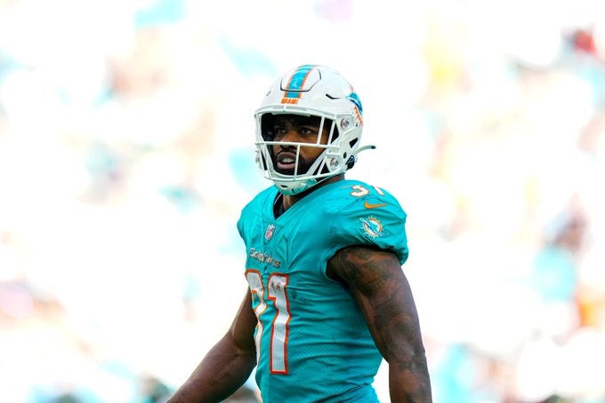 Miami Dolphins Raheem Mostert injury injuries Wild Card Round matchup Buffalo Bills quarterback Running back QB RB offense nfl football stats status game news