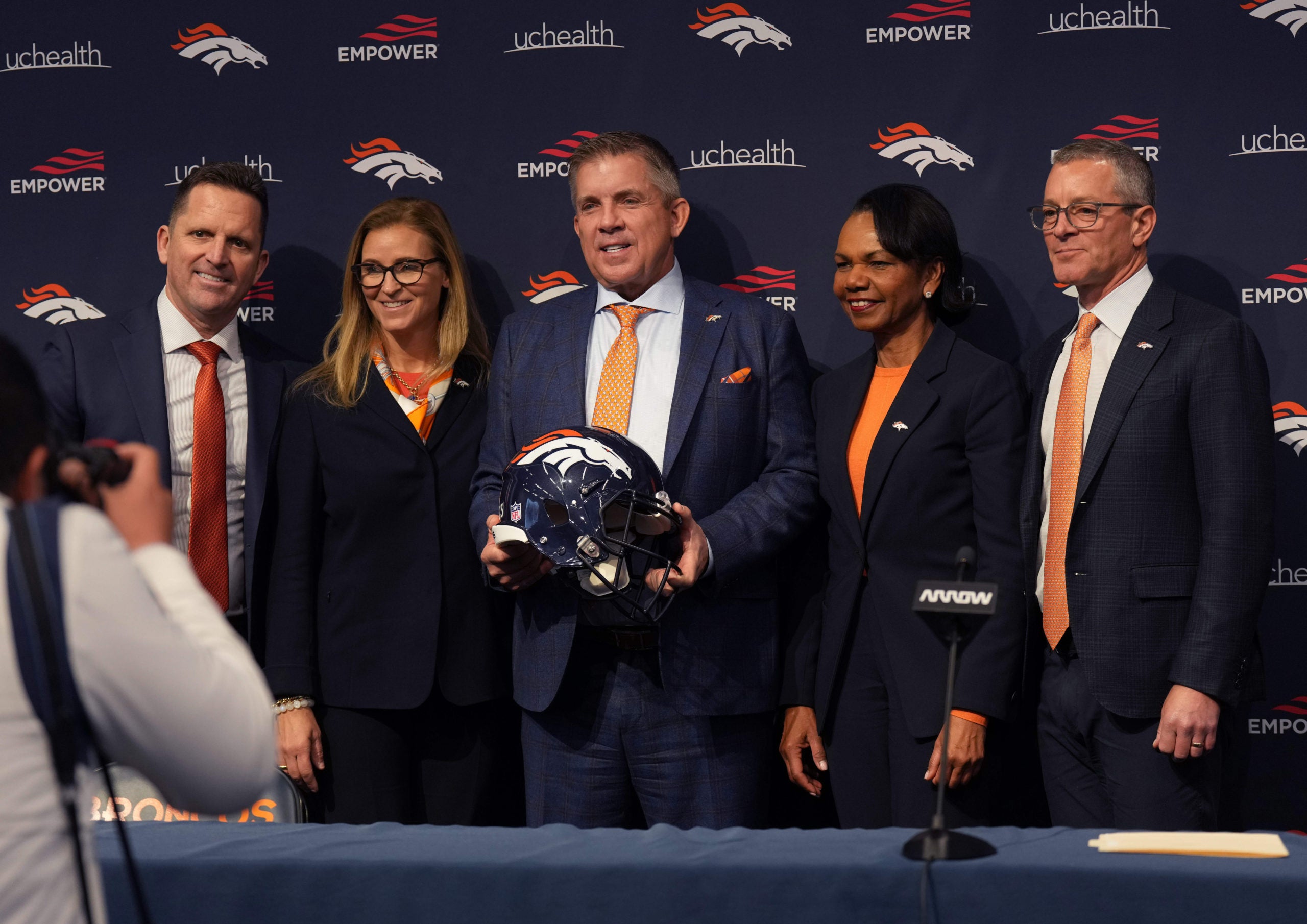 Broncos, Payton, staff