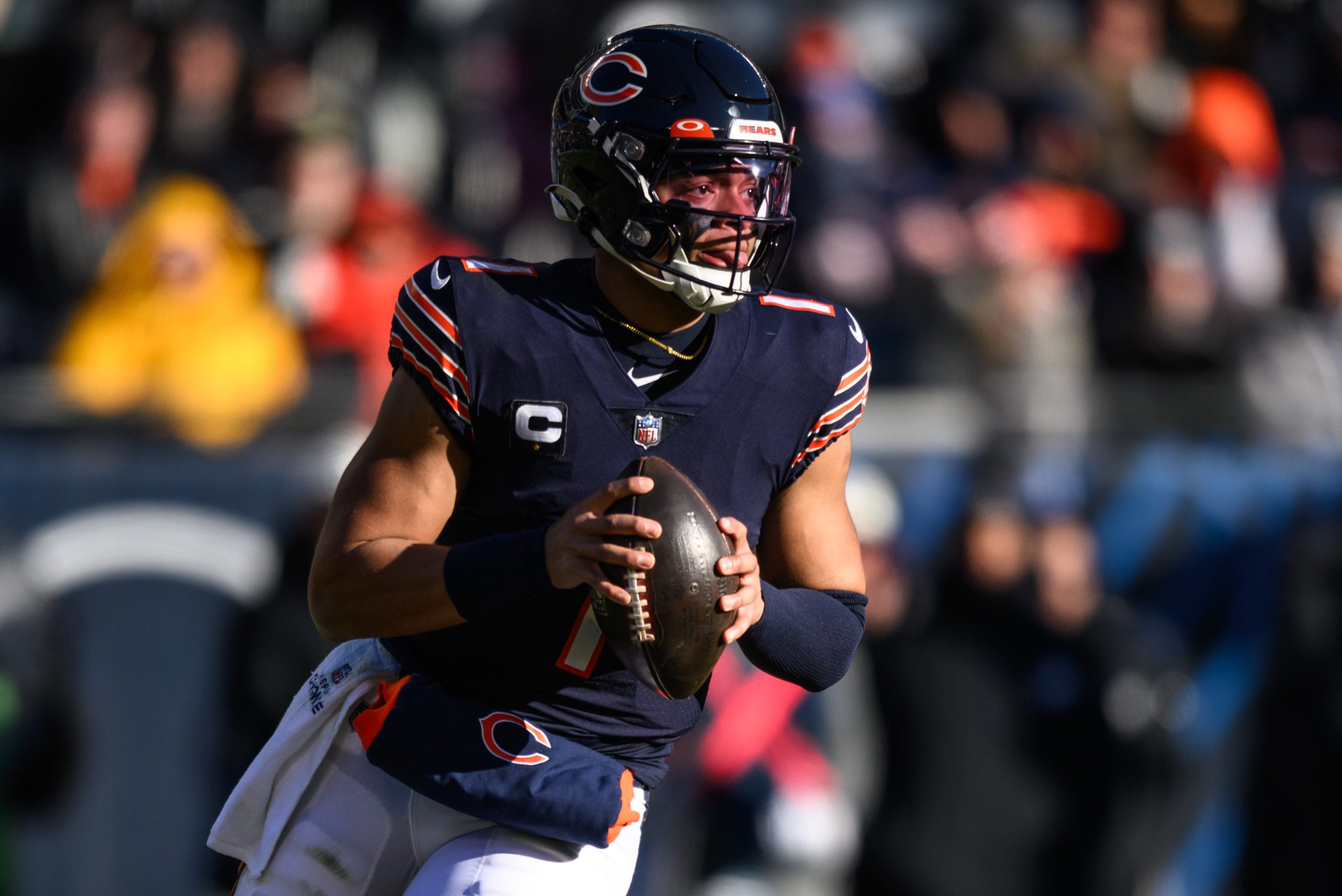 Chicago Bears Lids gear NFL football stats news popular popularity Justin Fields Green Bay Packers news