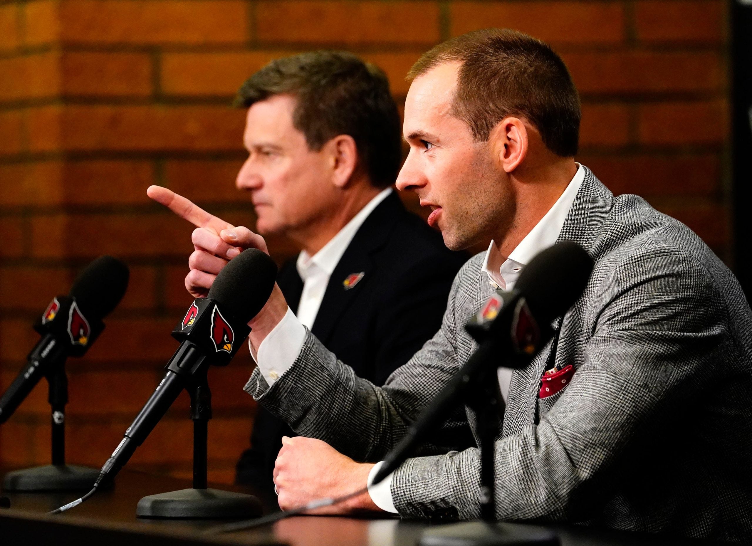 gannon, eagles, coach