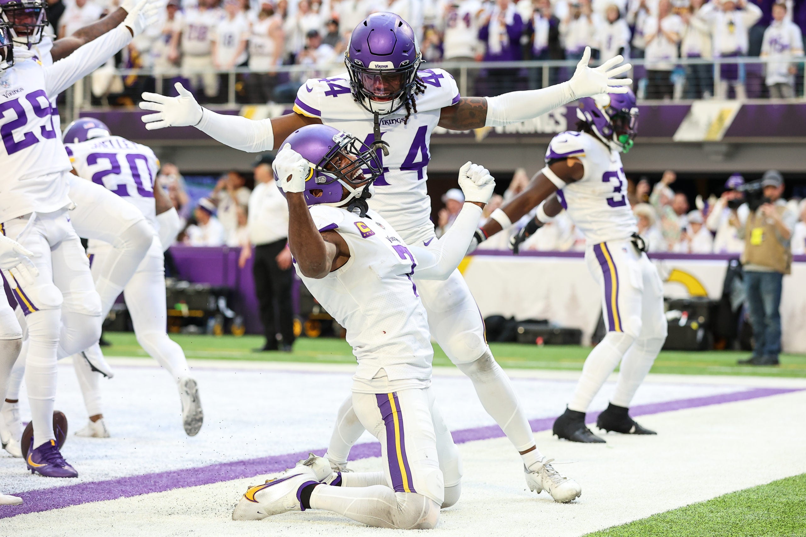 Minnesota Vikings 2023 free agent free agency contract salary cap space Patrick Peterson defense CB cornerback NFL football stats news