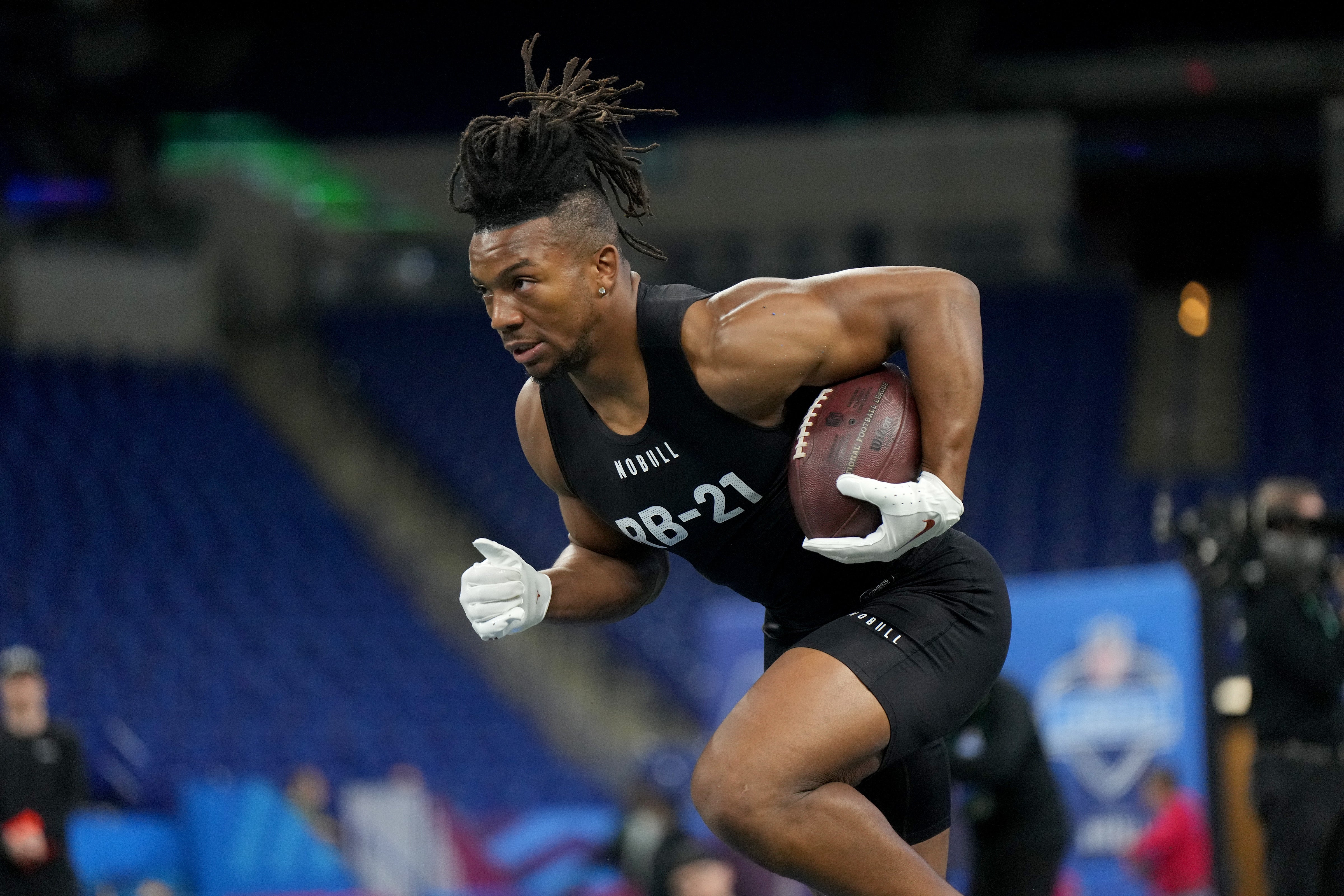 Mar 5, 2023; Indianapolis, IN, USA; Texas running back Bijan Robinson (RB21) during the NFL Scouting Combine at Lucas Oil Stadium.