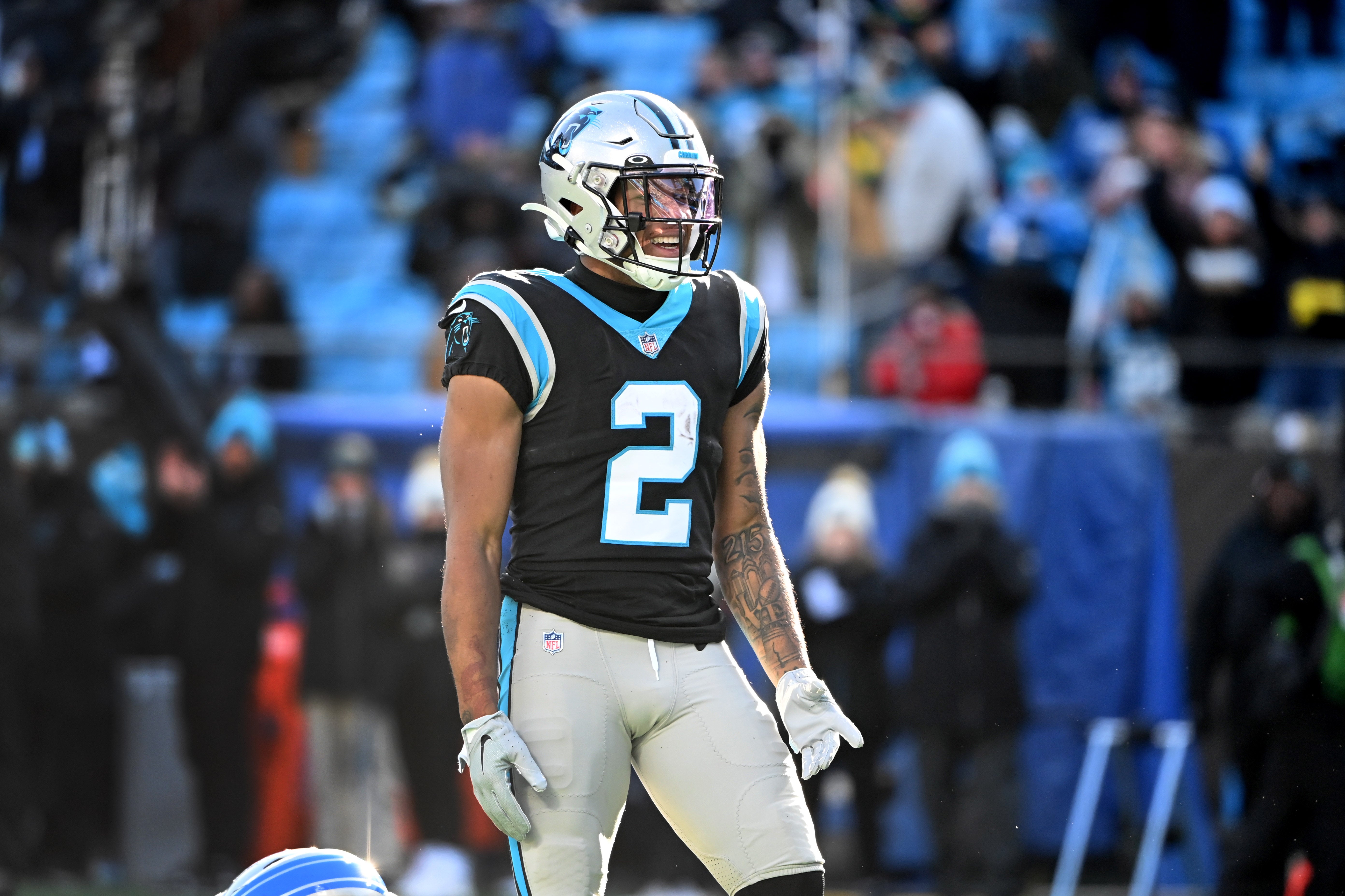 Chicago Bears Carolina Panthers D.J. Moore trade draft picks NFL football stats news free agent