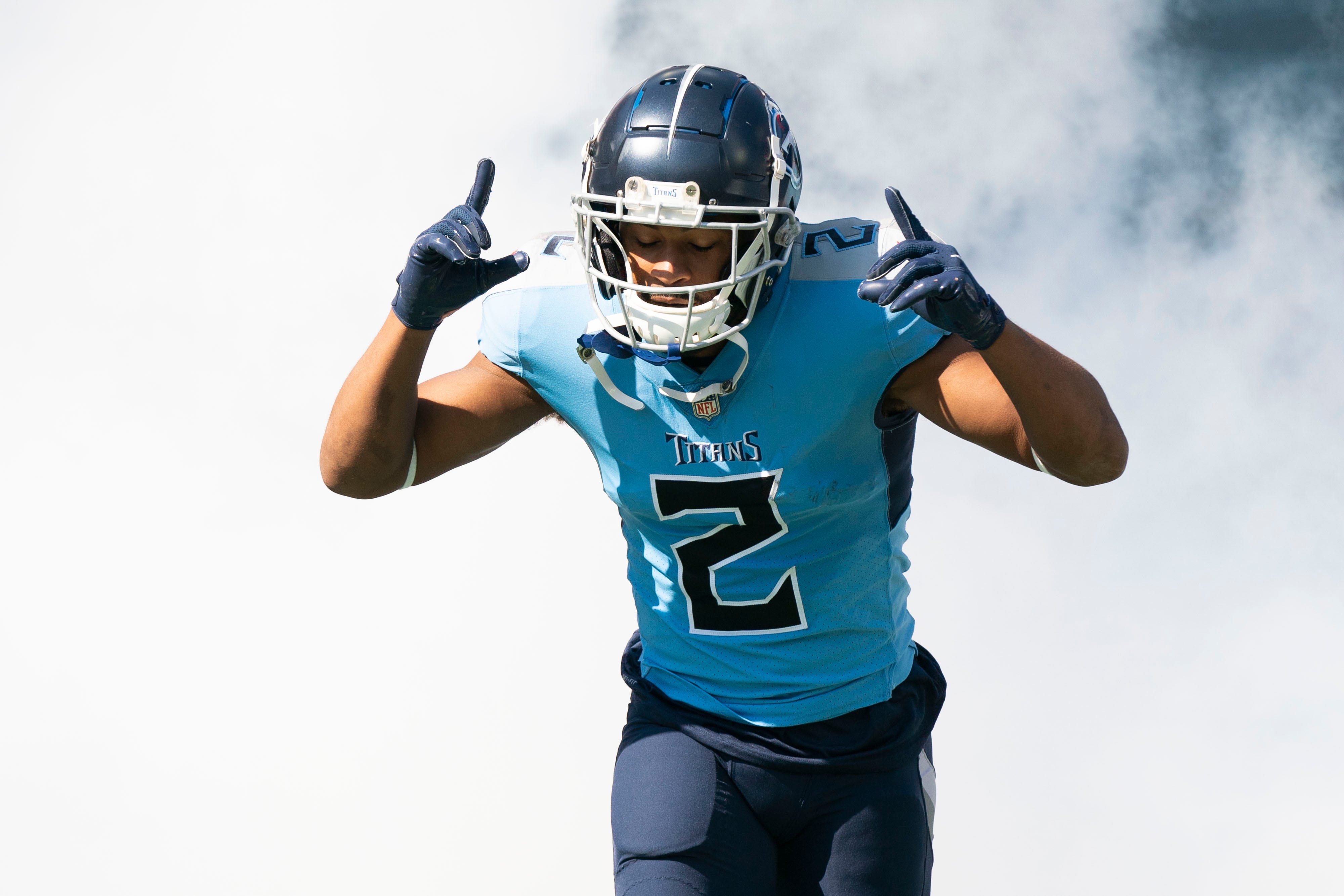 Tennessee Titans Robert Woods signs contract Houston Texans WR wide receiver NFL football stats news