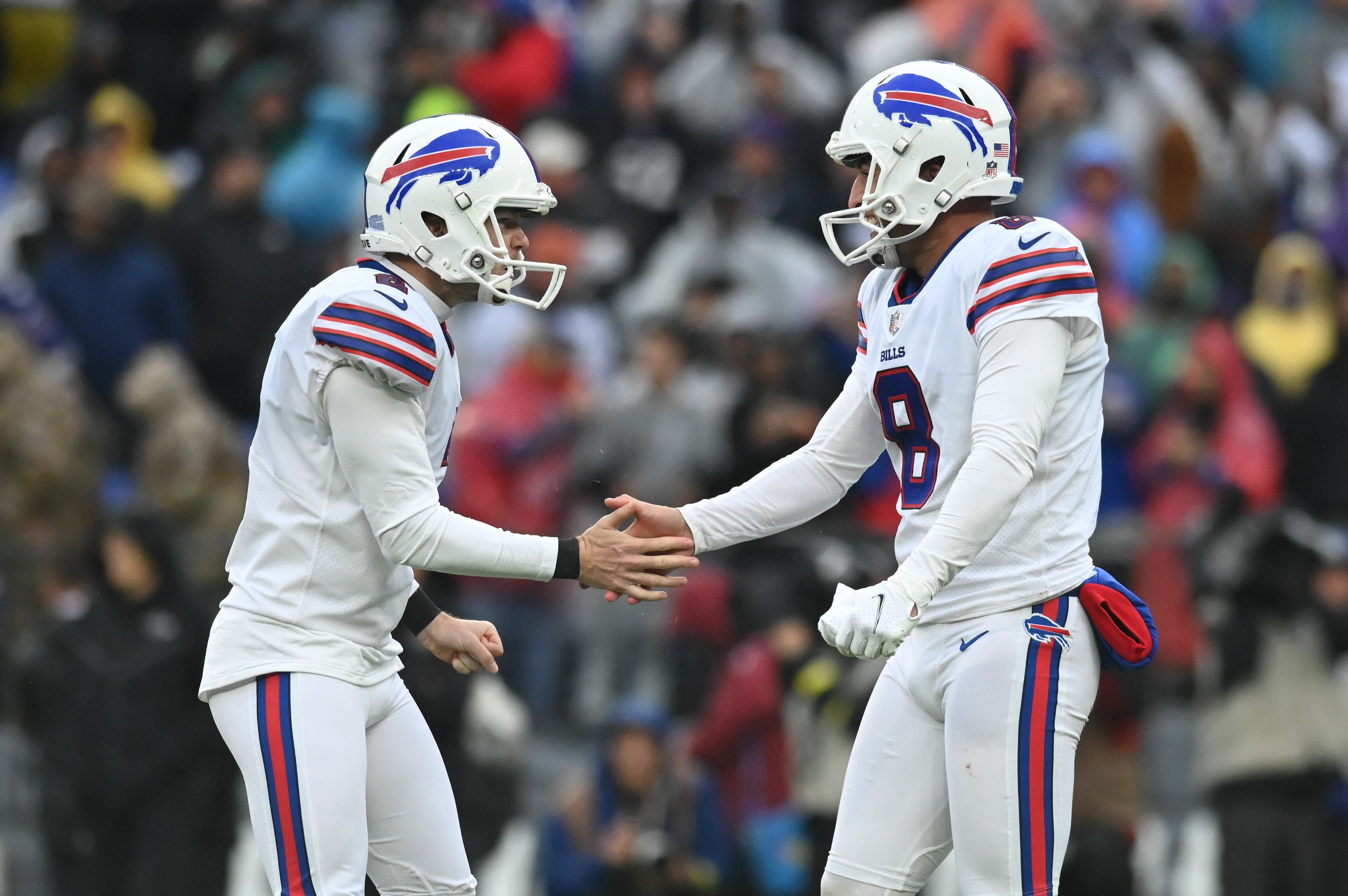 Buffalo Bills re-sign contract punter Sam Martin free agent NFL football stats news