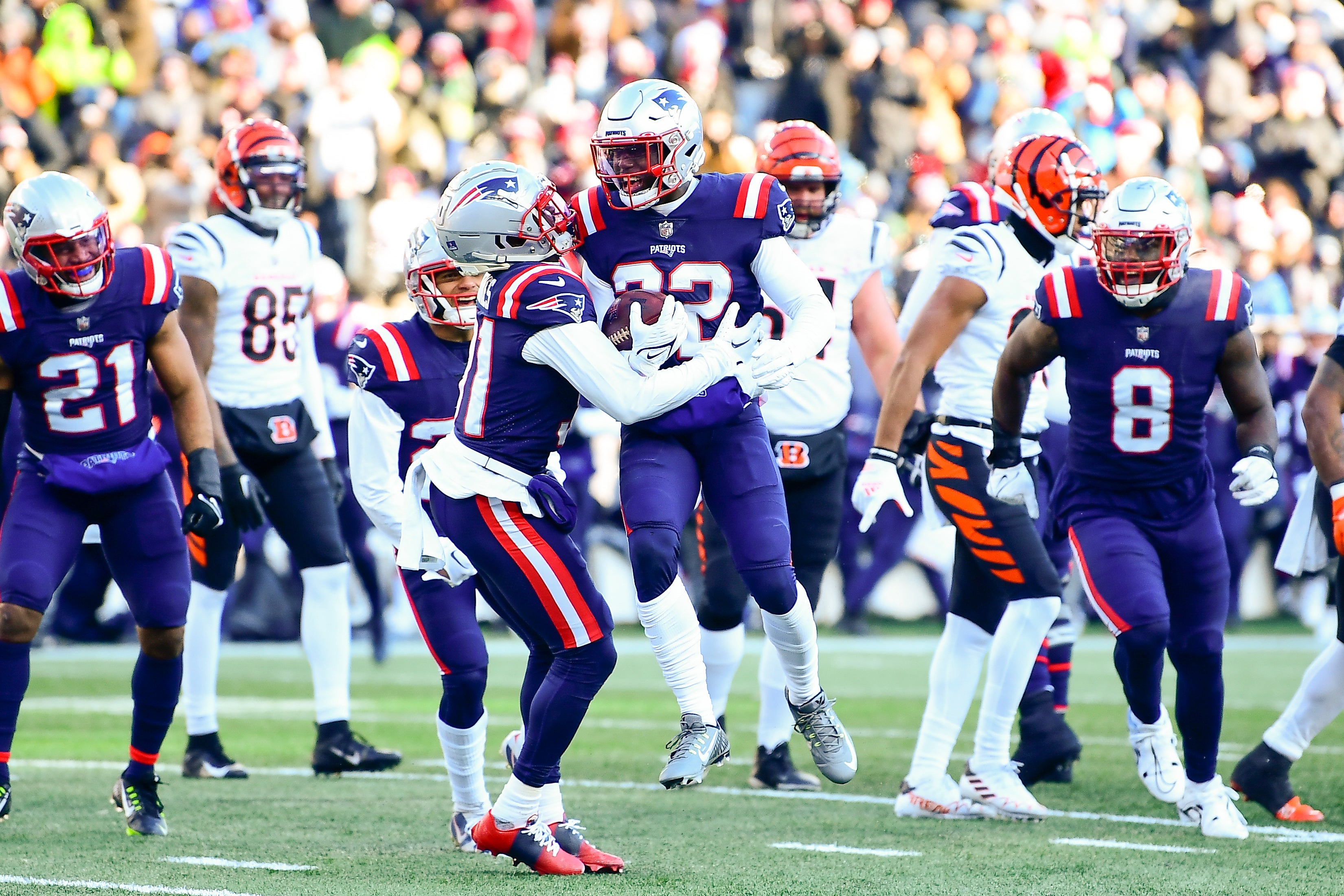 Devin McCourty Jakobi Meyers Patriots free agency