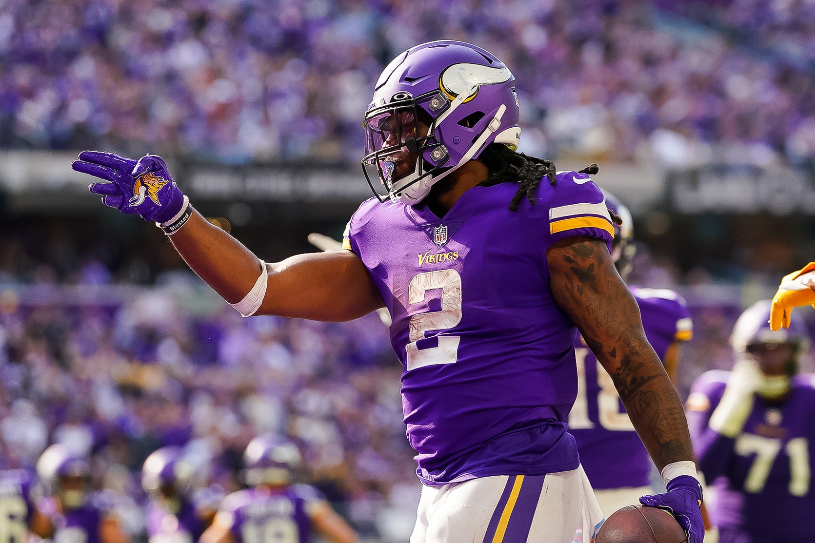 Minnesota Vikings sign Alexander Mattison contract Dalvin Cook trade NFL football stats news