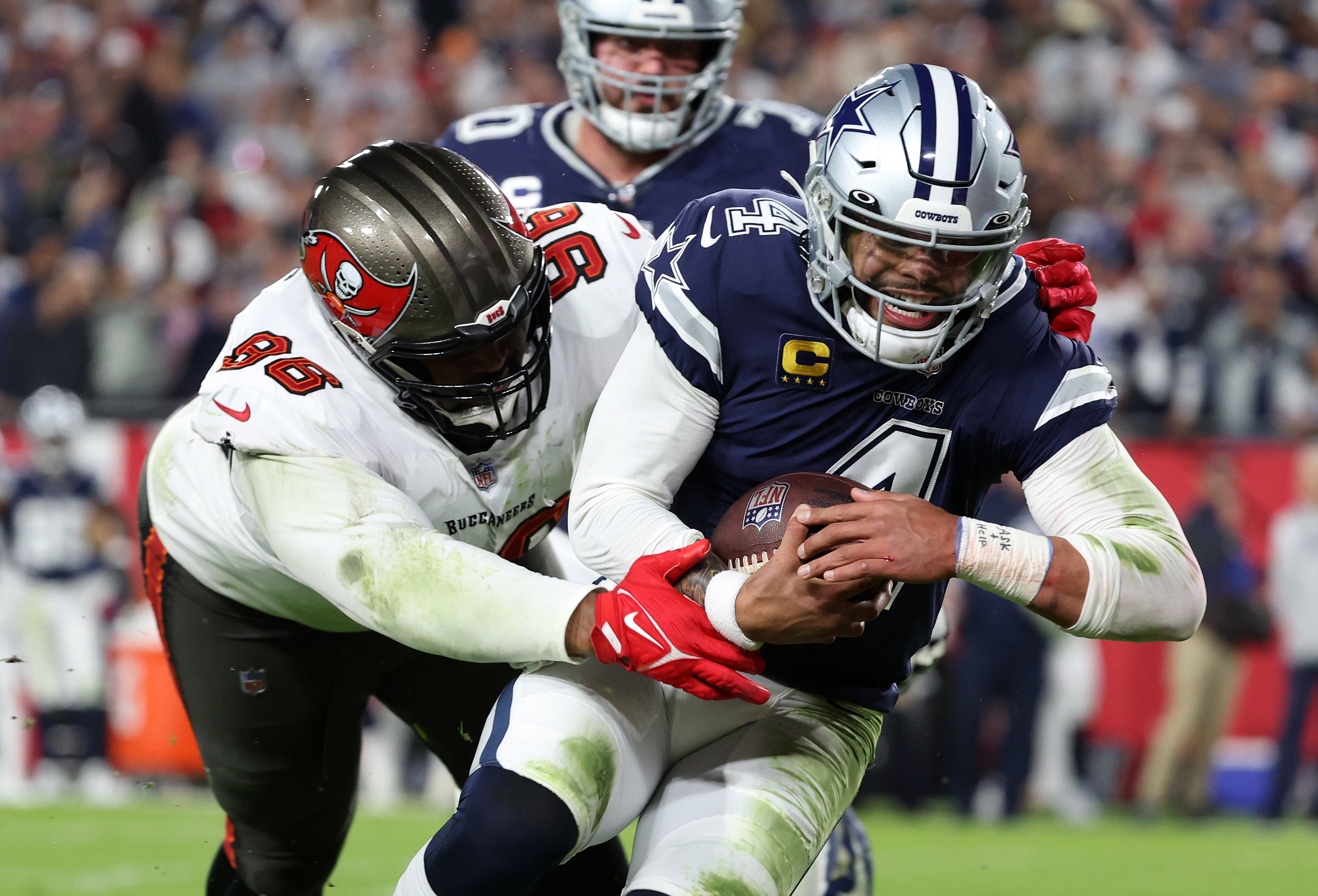 Buccaneers, Akiem Hicks, nfl news