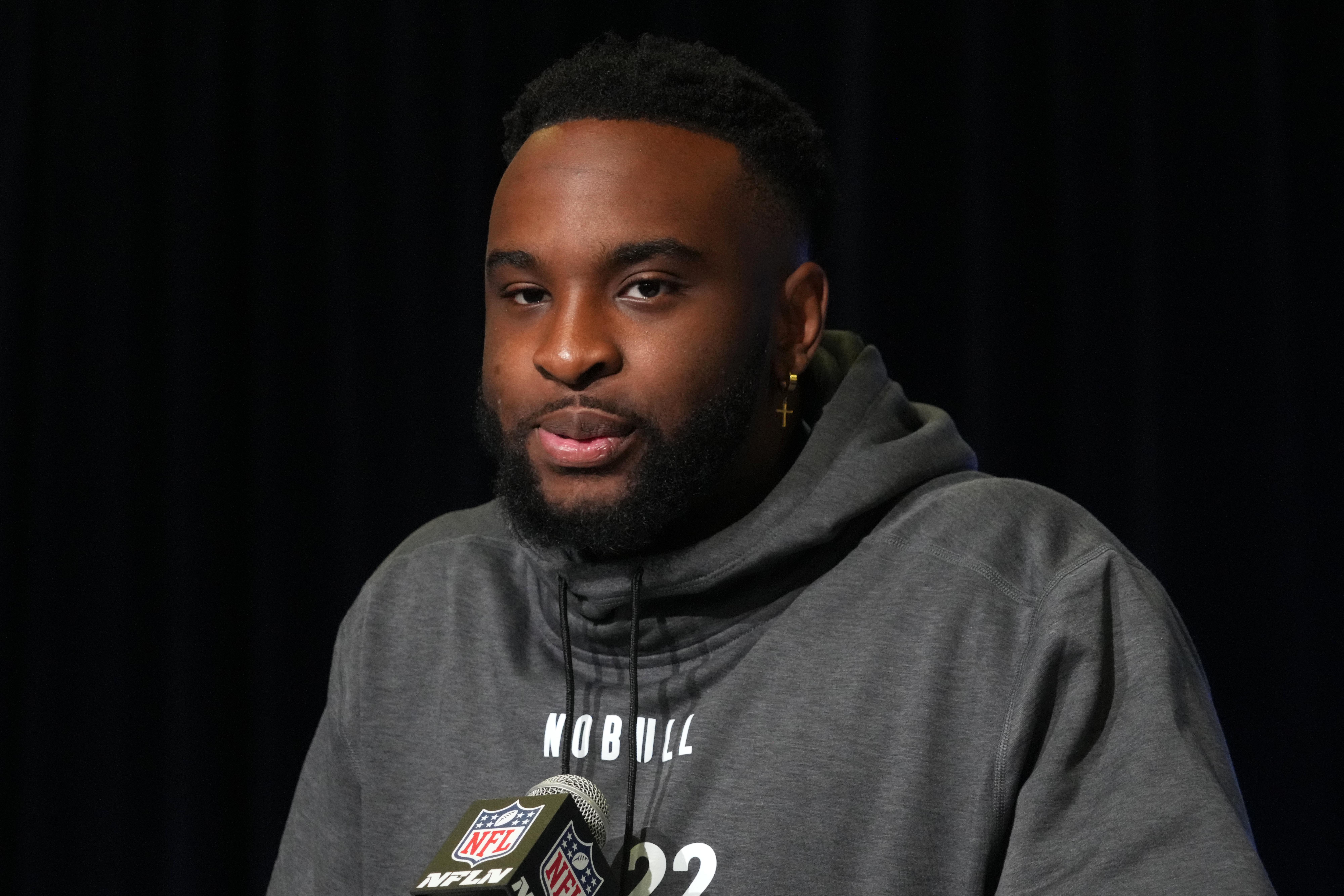 Felix Anudike-Uzomah, chiefs