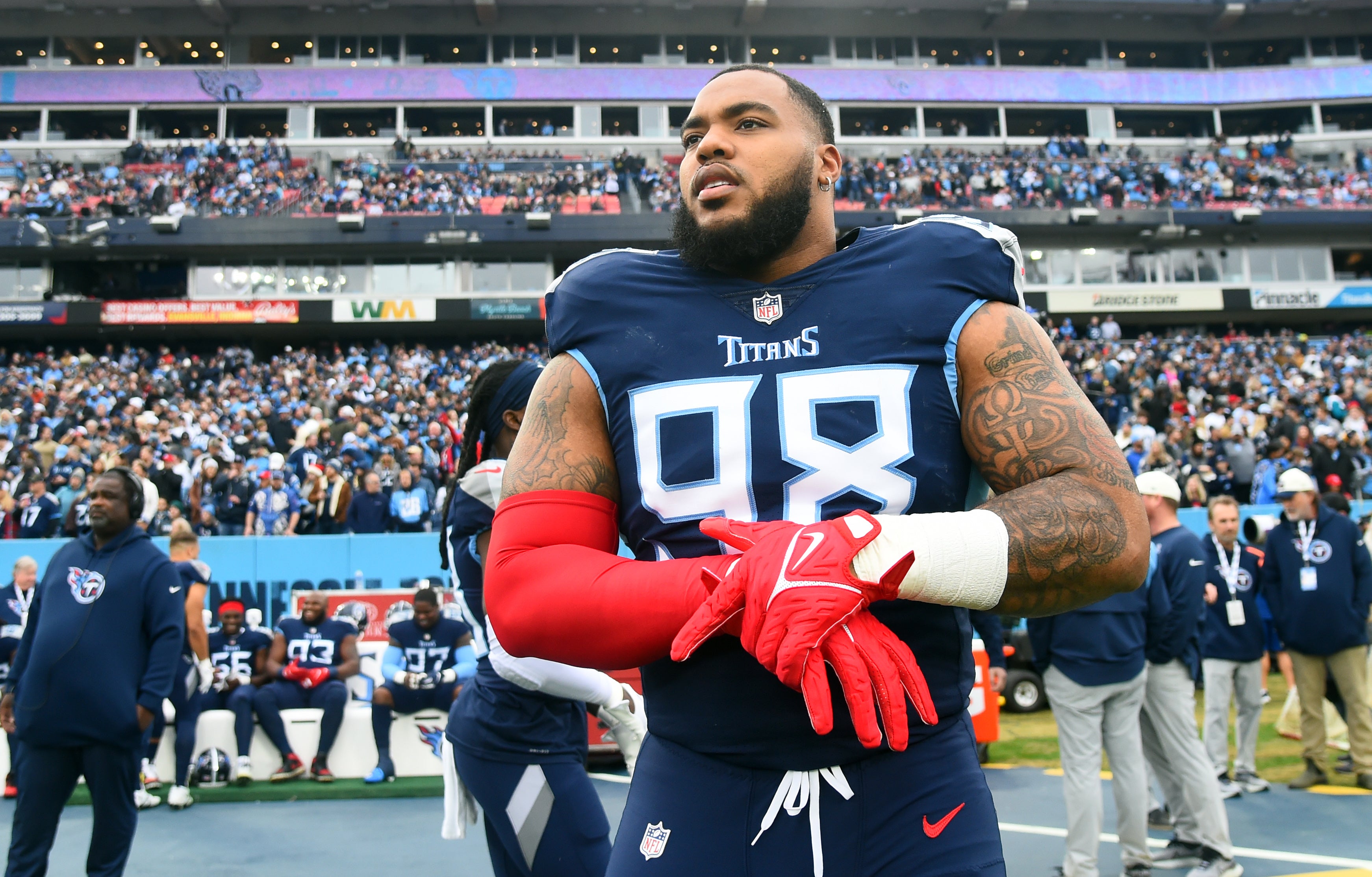 Tennessee Titans DT Jeffery Simmons tweets scares fans contract extensions NFL football stats news