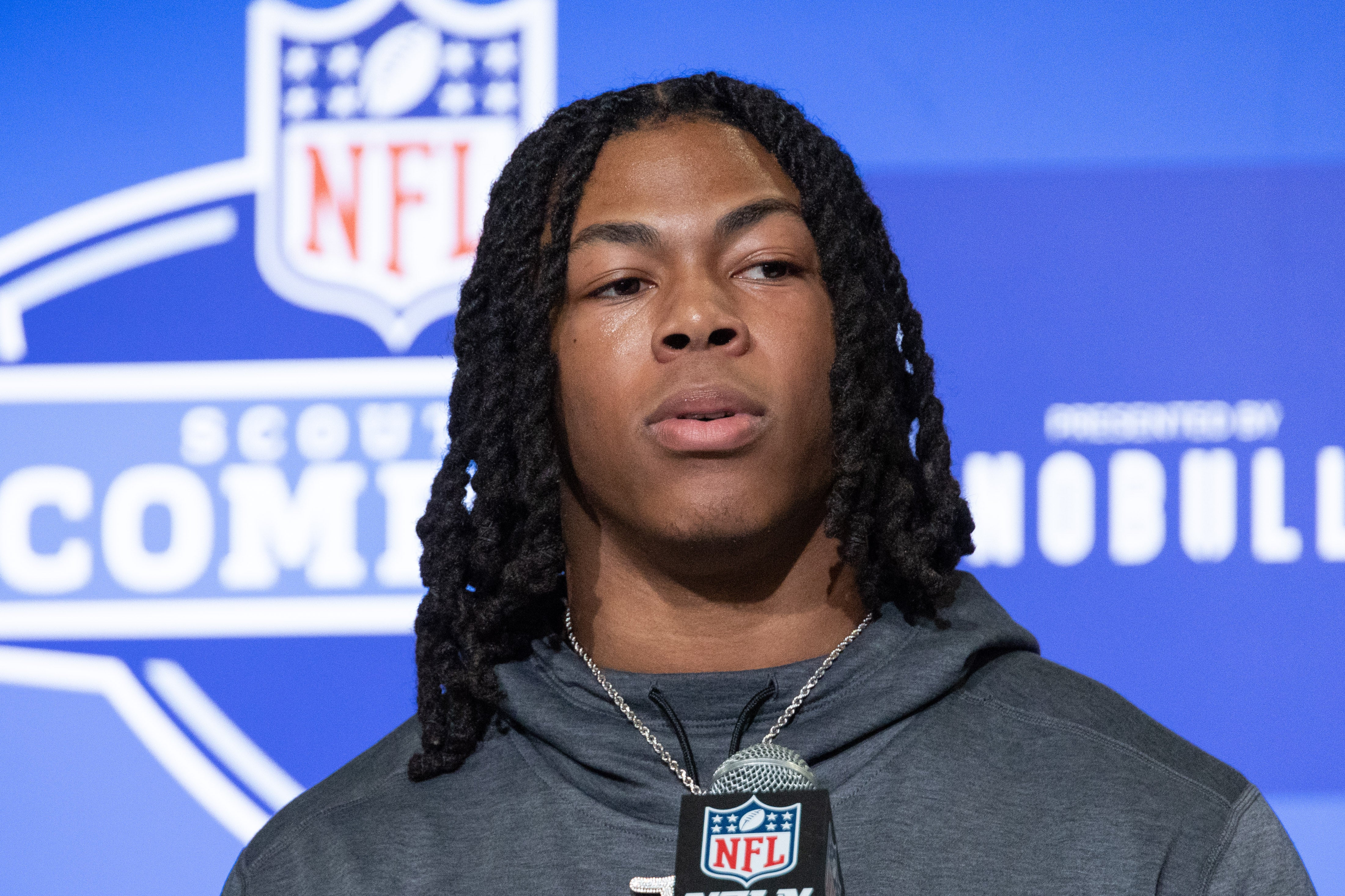 Mar 4, 2023; Indianapolis, IN, USA; Alabama running back Jahmyr Gibbs (RB09) speaks to the press at the NFL Combine at Lucas Oil Stadium. Mandatory Credit: Trevor Ruszkowski-USA TODAY Sports