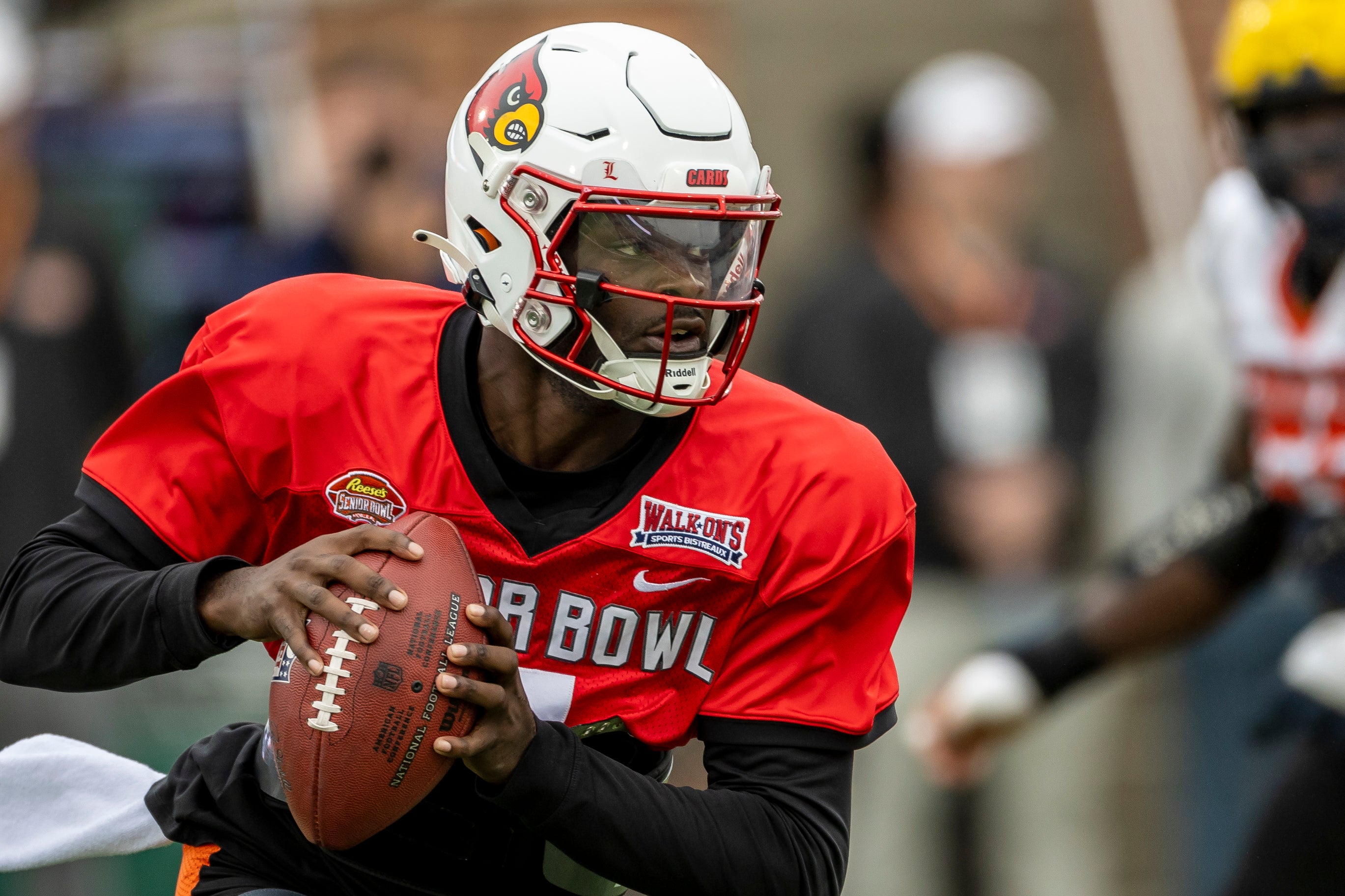 Malik Cunningham Patriots quarterback contract