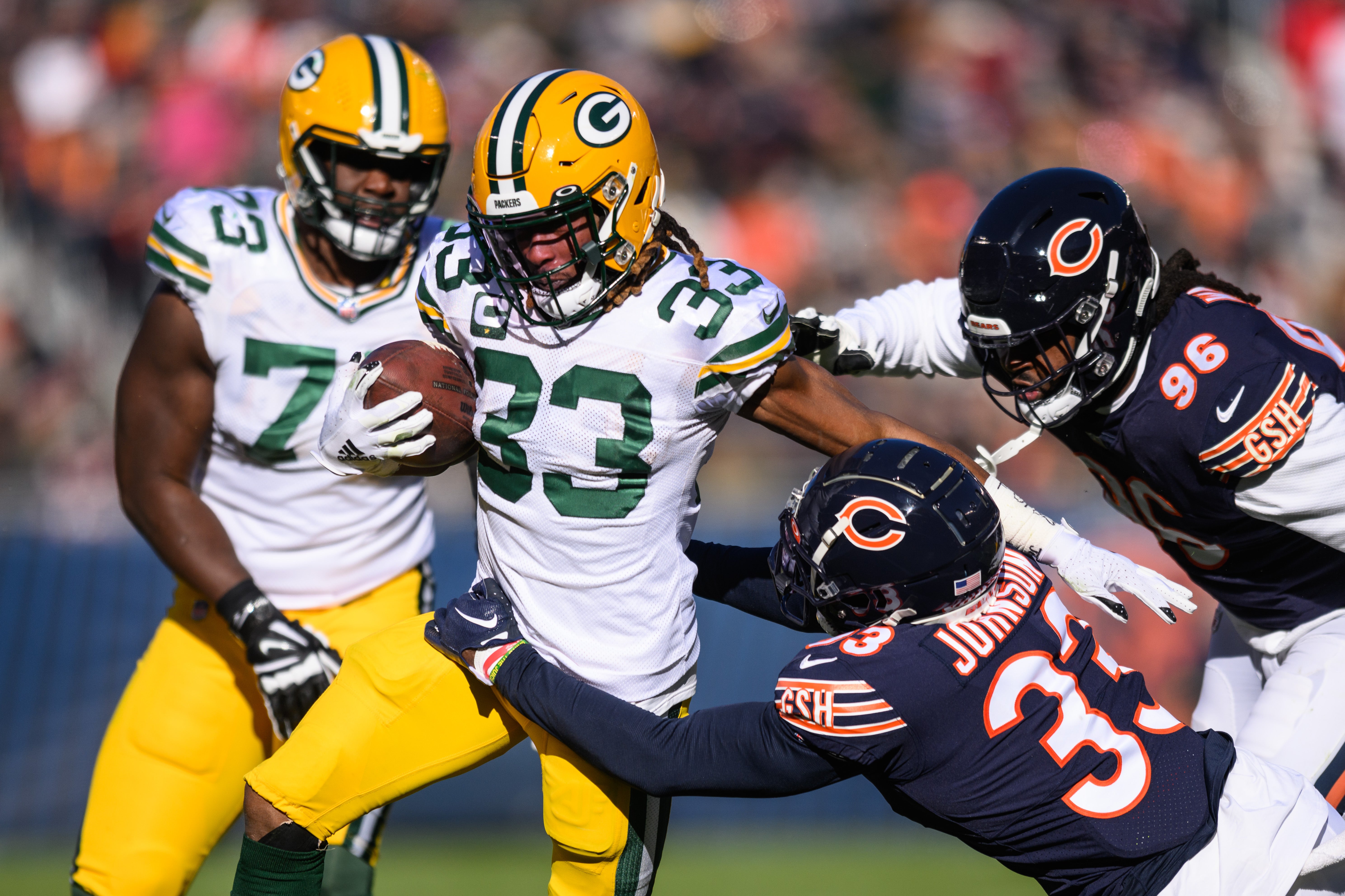 Packers Aaron Jones running