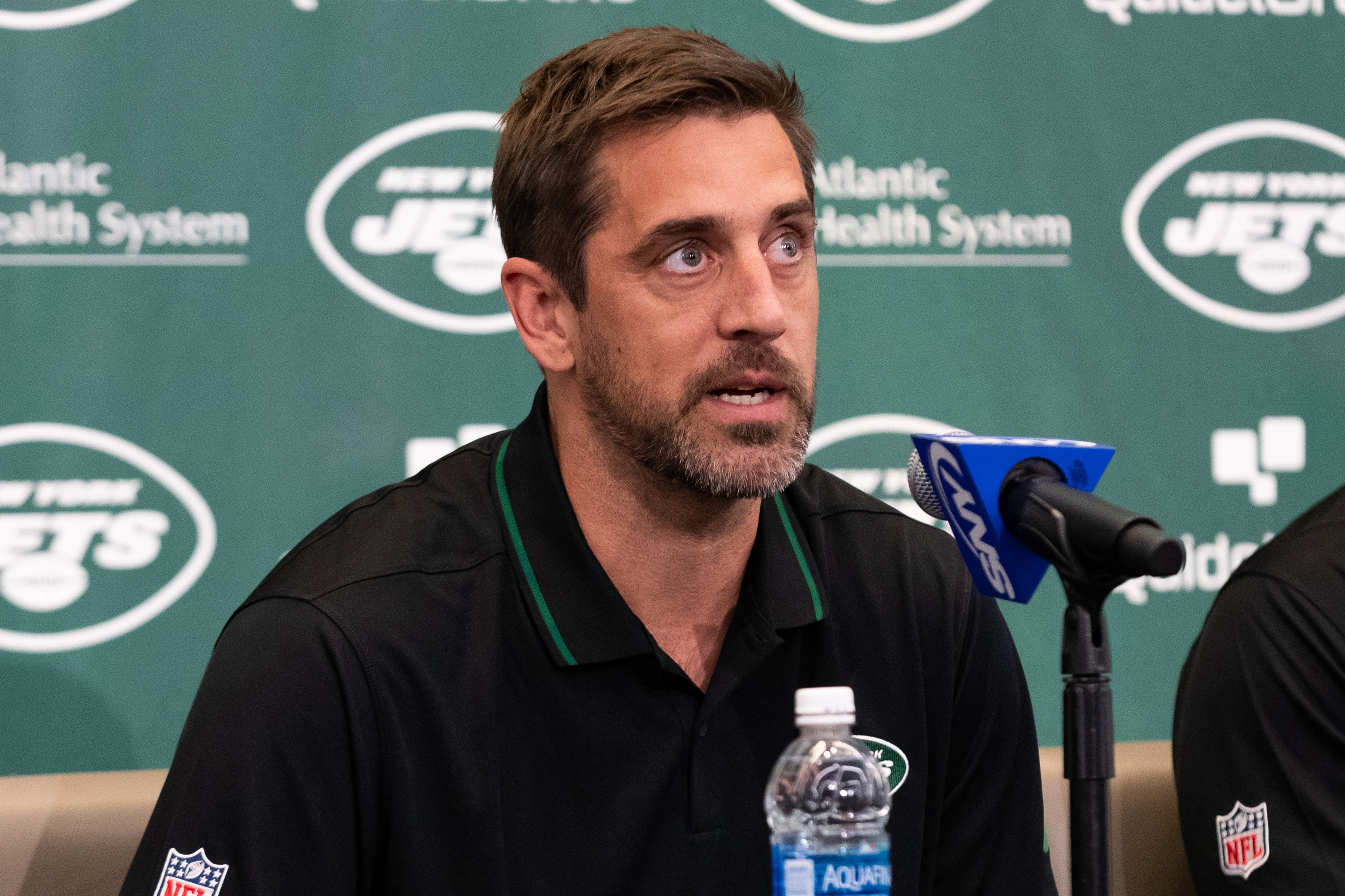Aaron Rodgers injured during second day of OTAs