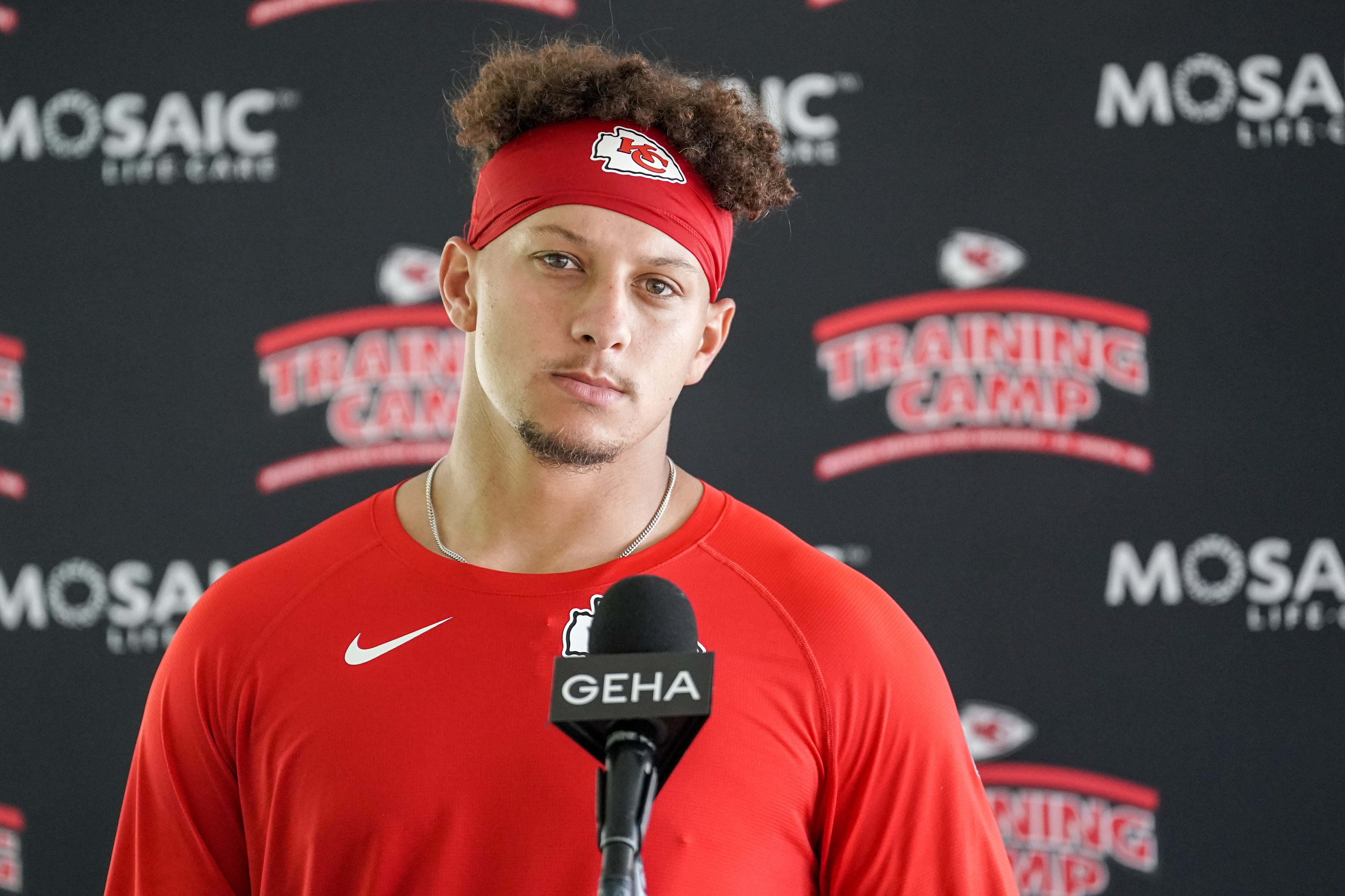 Chiefs qb Patrick Mahomes training camp otas