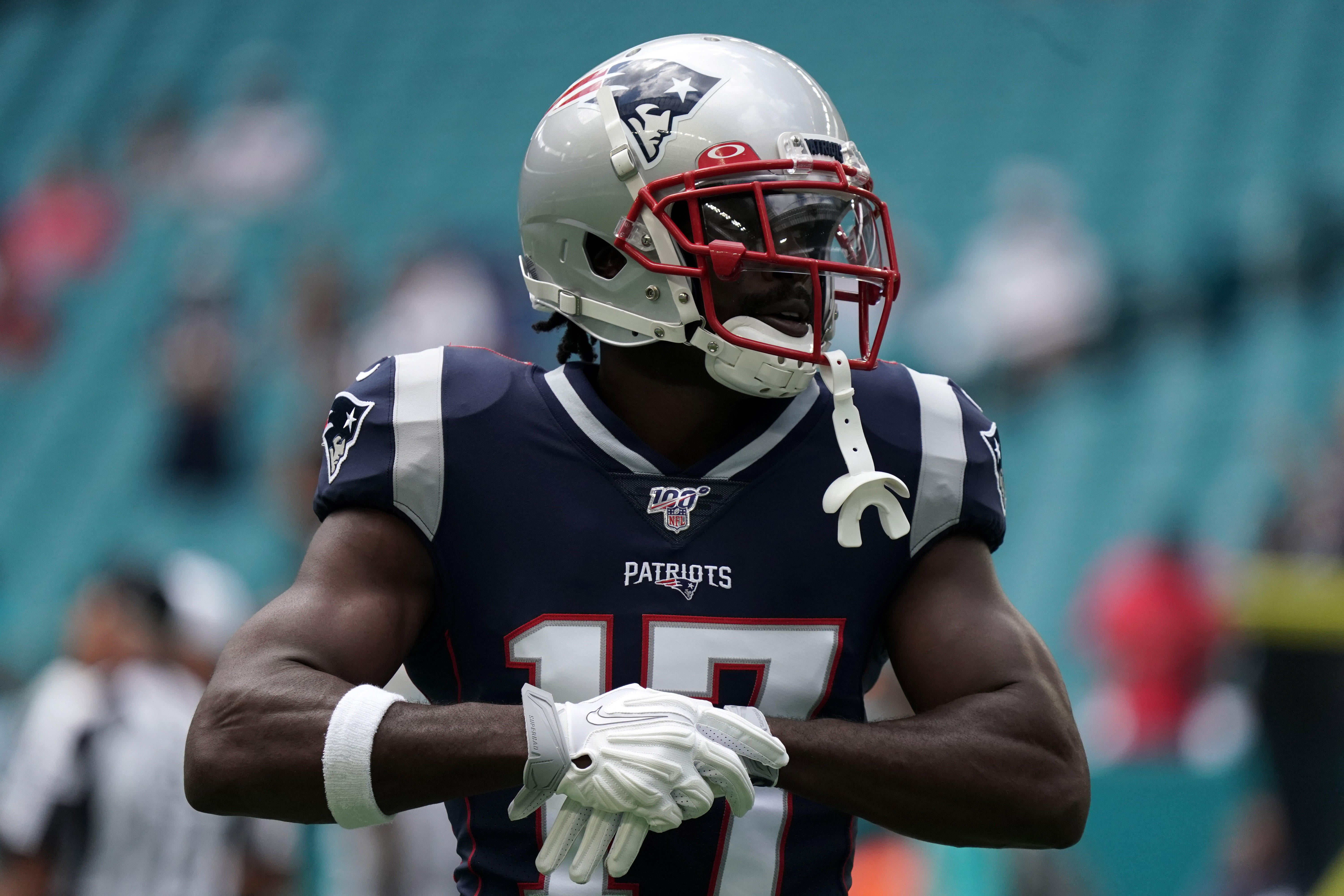 Antonio Brown makes return to football